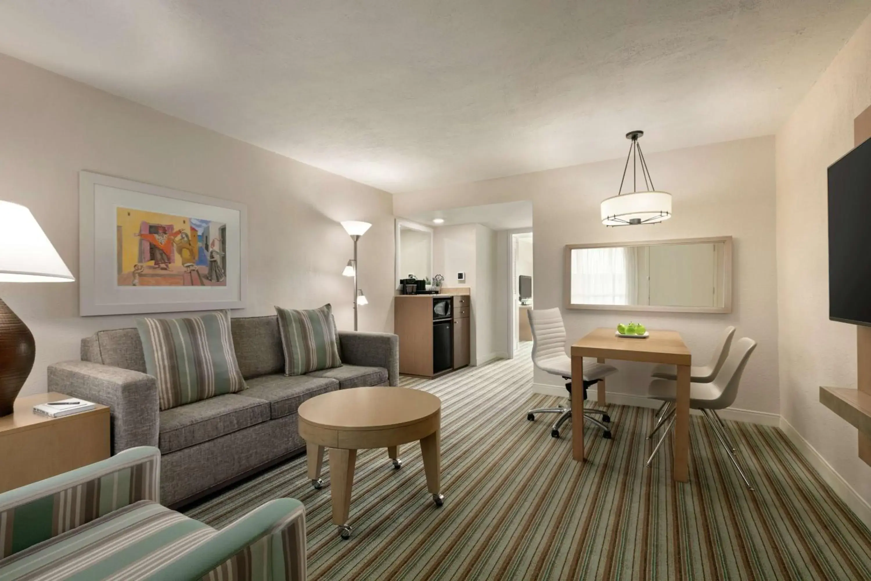 King Suite with Pool View in Embassy Suites by Hilton San Juan - Hotel & Casino King Suite with Pool View in Embassy Suites by Hilton San Juan - Hotel & Casino