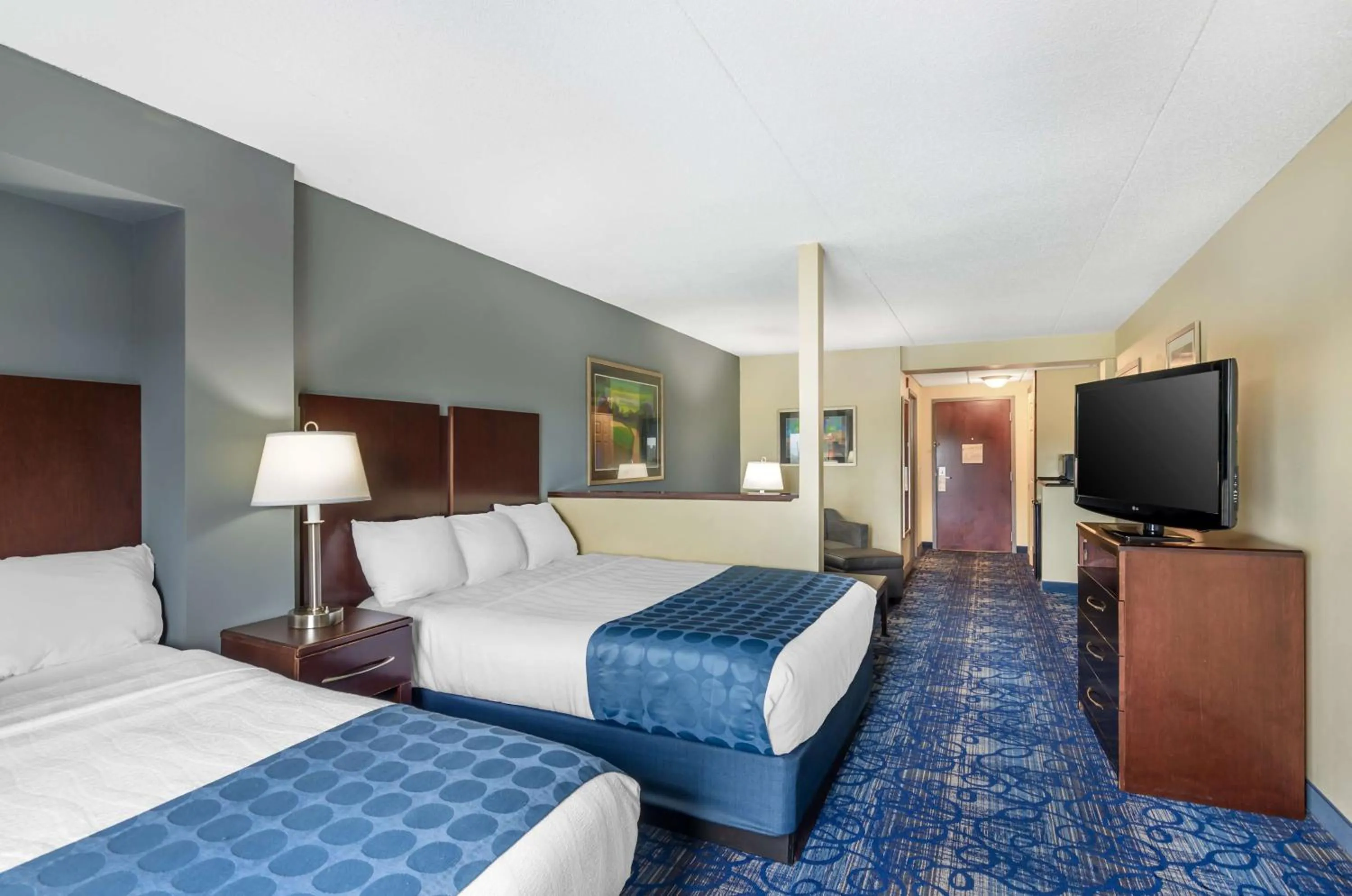 Bedroom, Bed in Best Western Plus Waynesboro