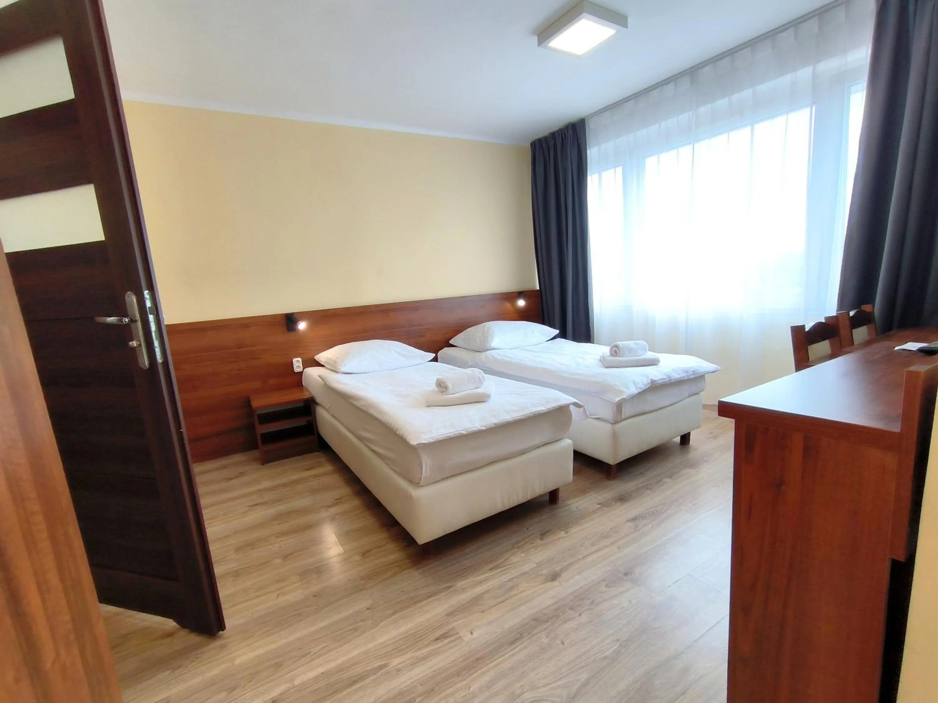 Photo of the whole room, Bed in Hotel SiLL