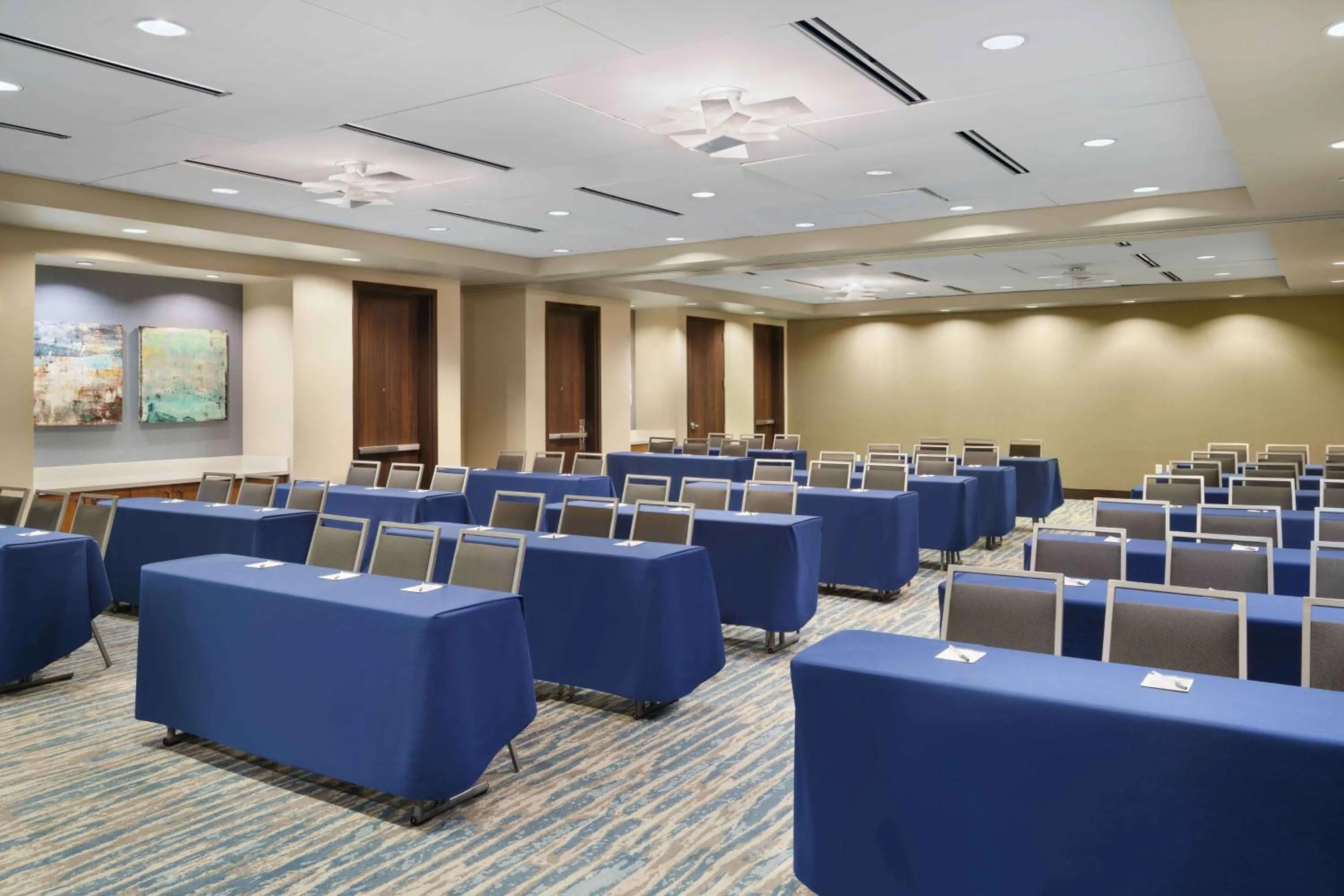 Meeting/conference room in Hampton Inn & Suites Denver Downtown Convention Center