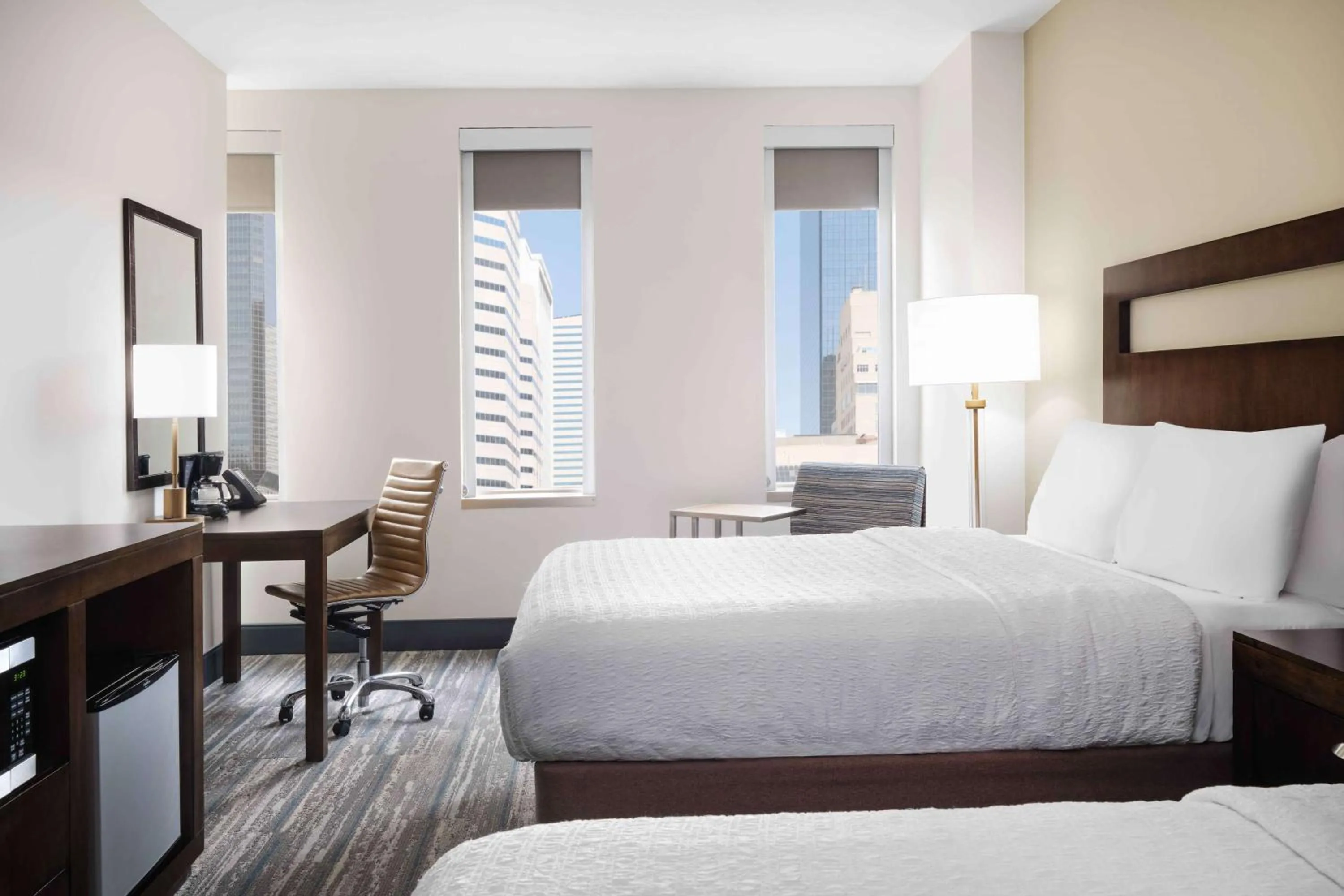 Bed in Hampton Inn & Suites Denver Downtown Convention Center