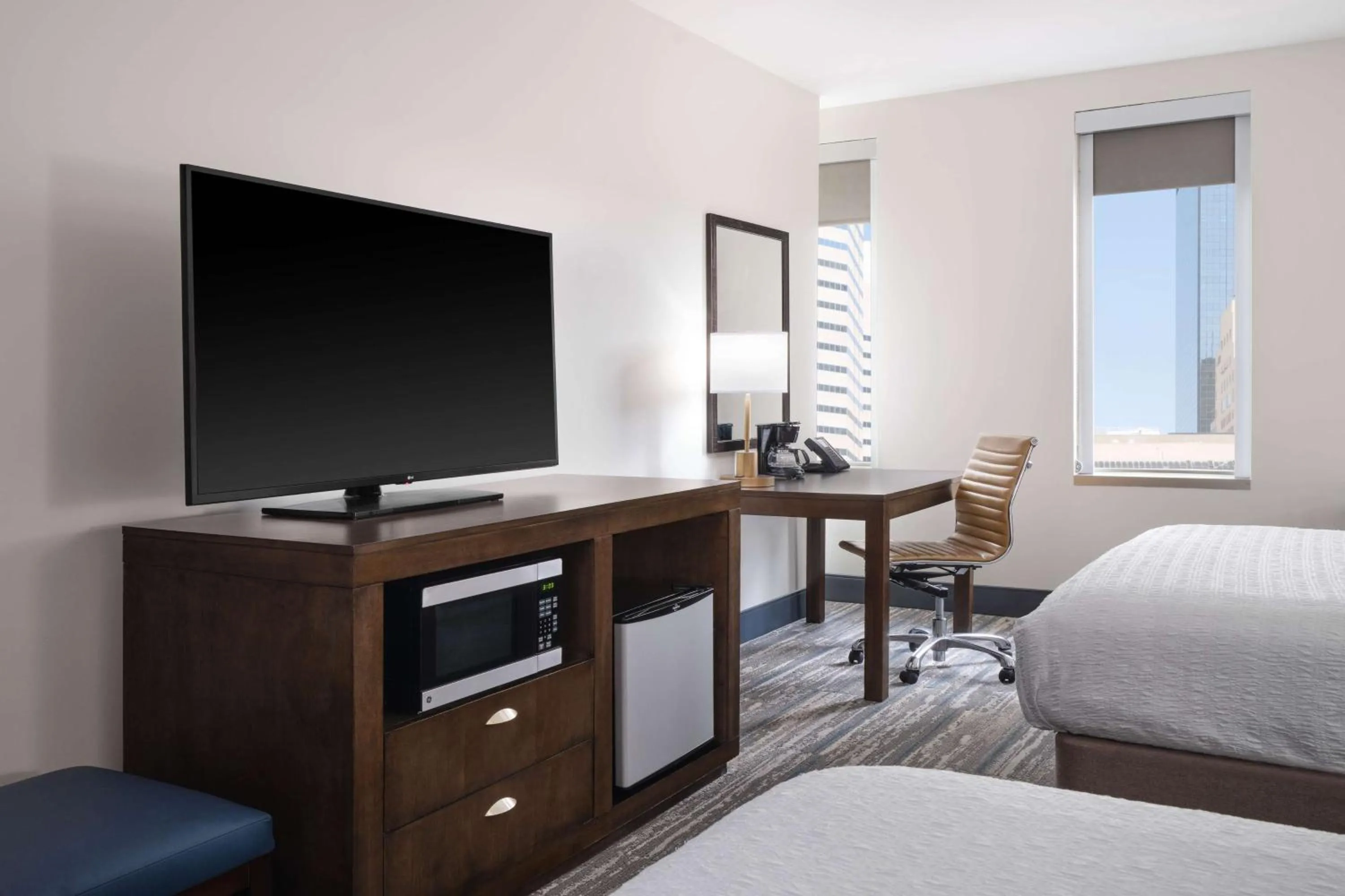 Bed in Hampton Inn & Suites Denver Downtown Convention Center