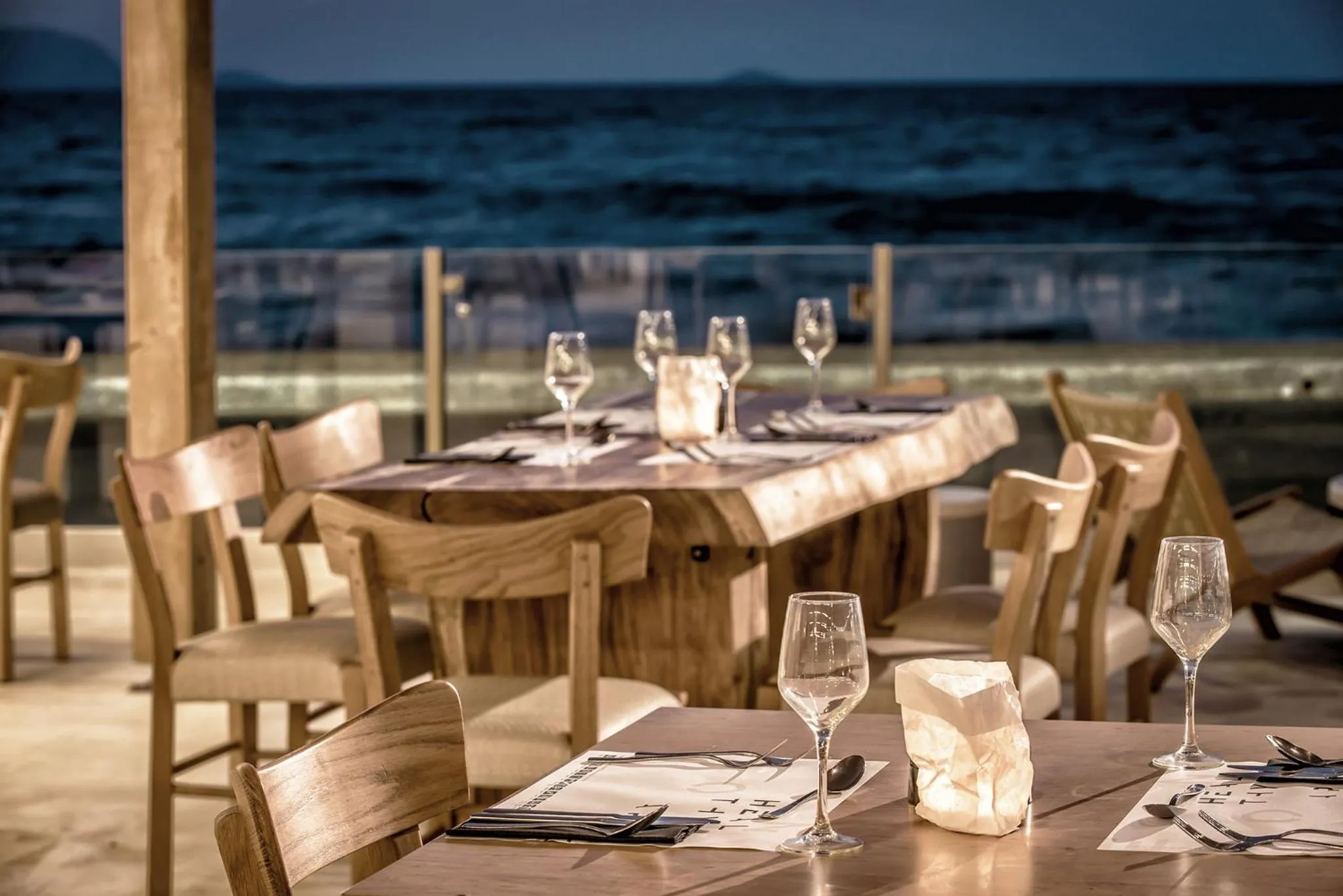 Restaurant/places to eat in Enorme Maya Beach Hotel-Adults Only