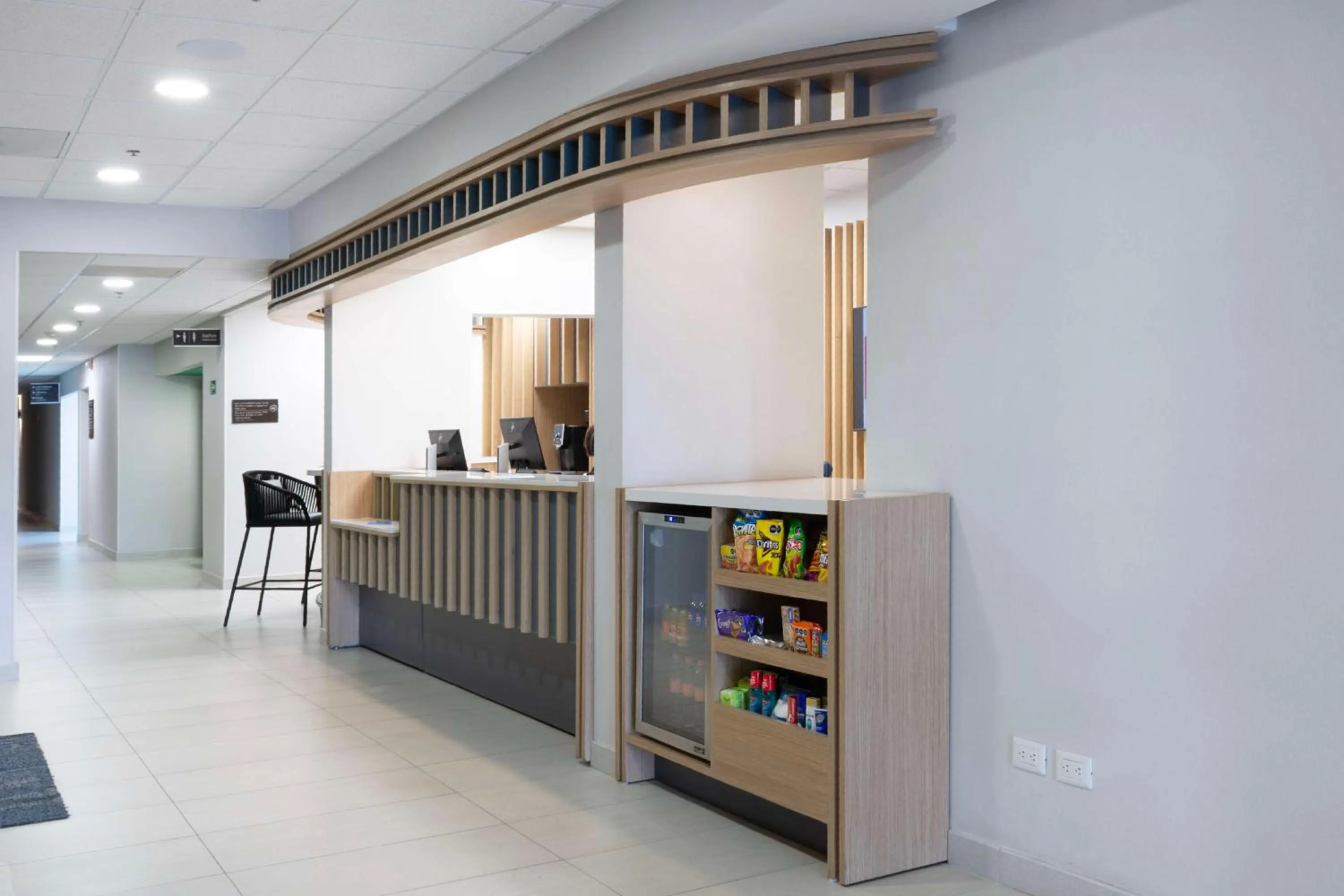 Lobby or reception in Hampton by Hilton Saltillo Zona Aeropuerto