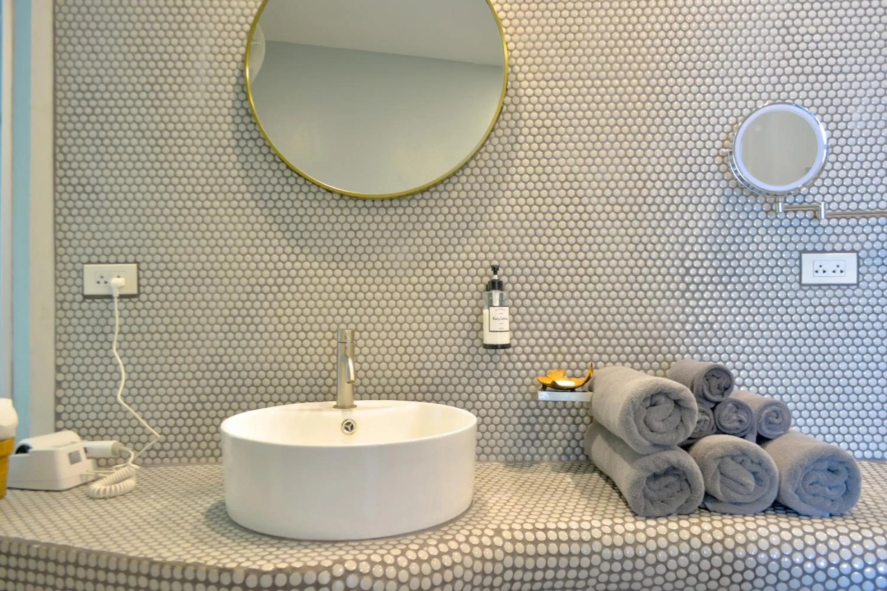 Deluxe Family Room in Le Divine Comedie Beach Resort Deluxe Family Room in Le Divine Comedie Beach Resort