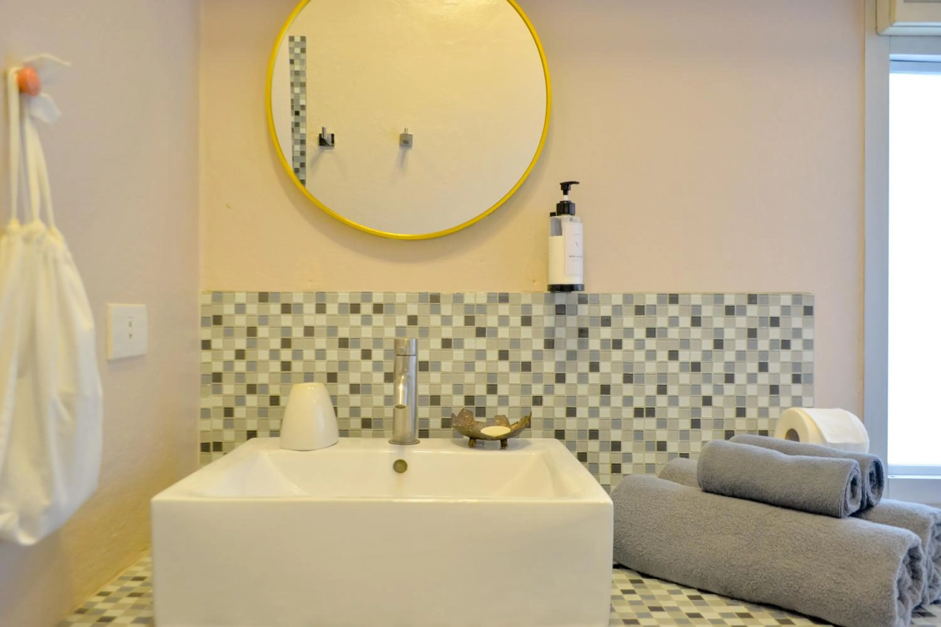 Le Divine Comedie Beach Resort