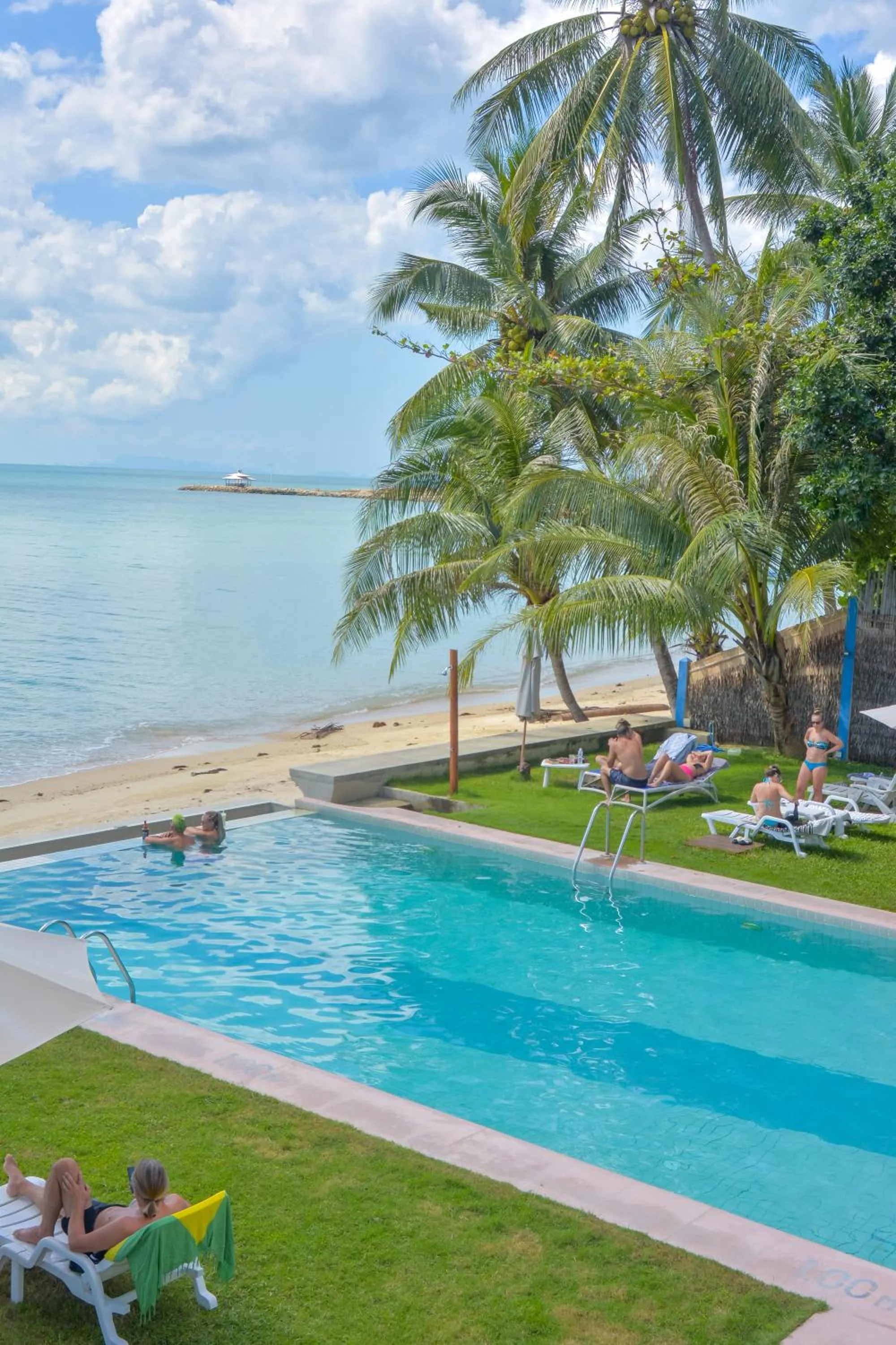 Le Divine Comedie Beach Resort