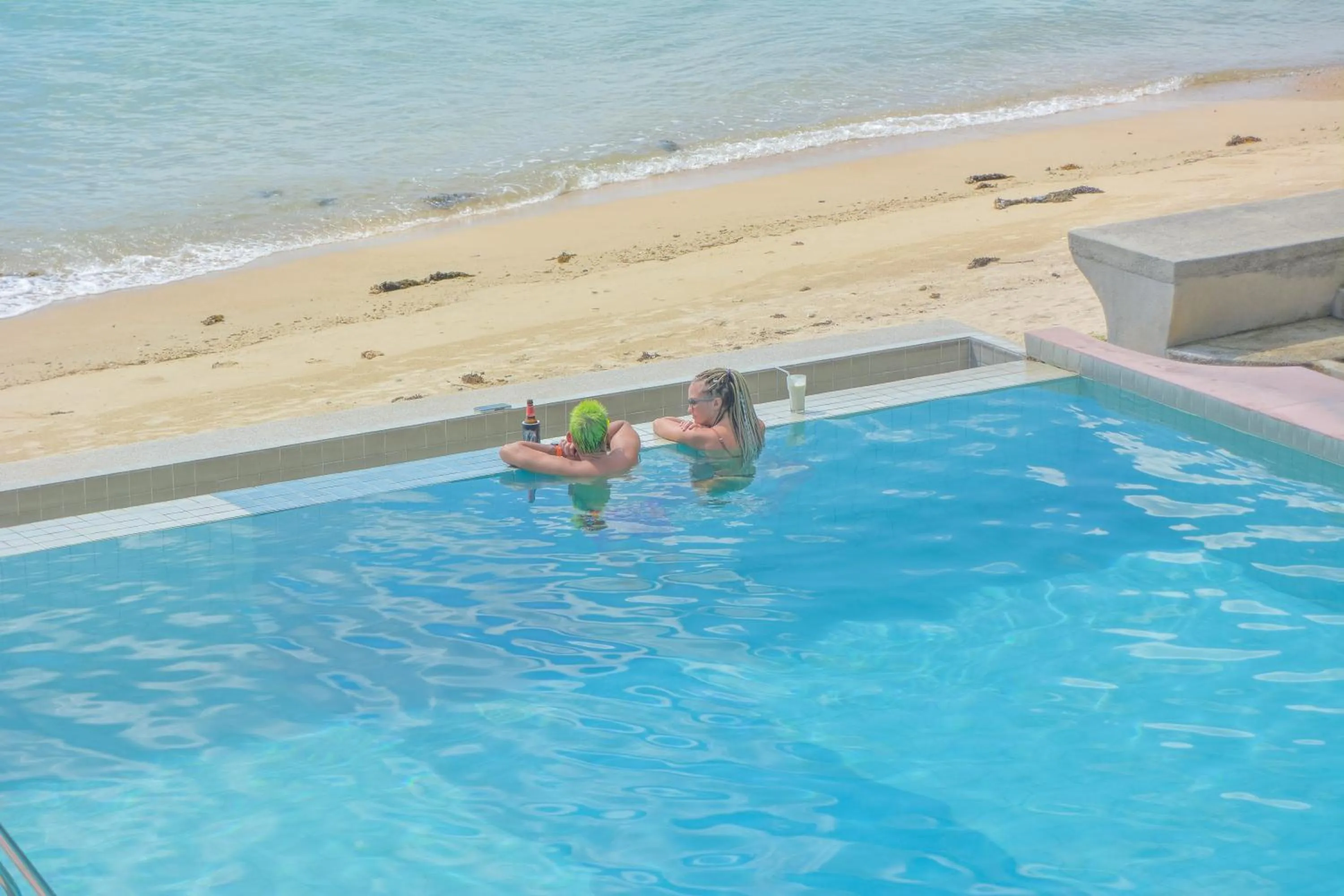 Le Divine Comedie Beach Resort