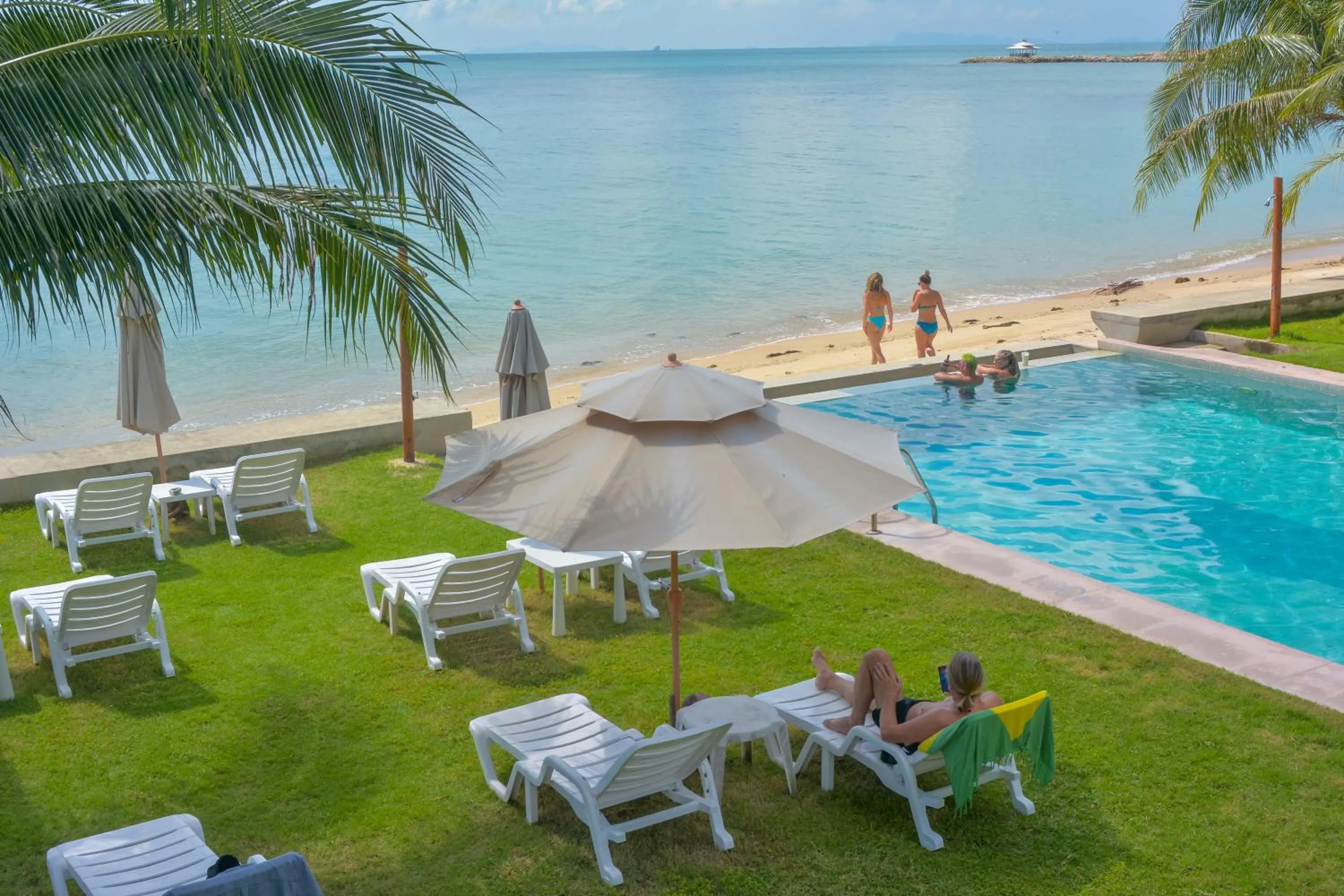 Le Divine Comedie Beach Resort