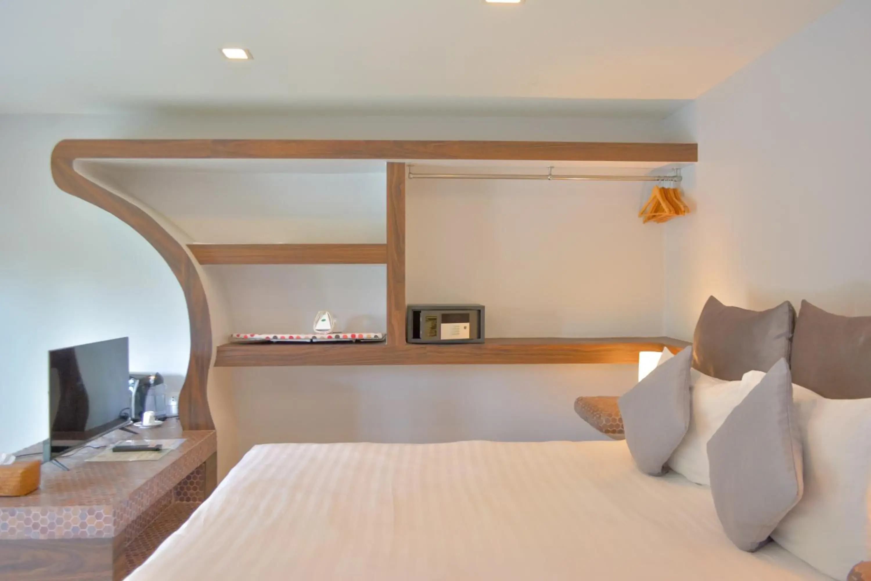 Superior Double Room with Terrace in Le Divine Comedie Beach Resort Superior Double Room with Terrace in Le Divine Comedie Beach Resort