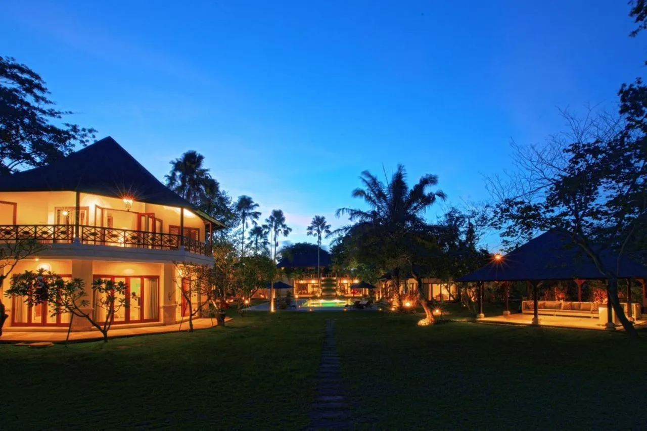 Avillion Villa Cinta @Sanur, Bali