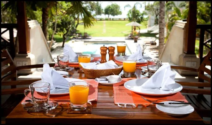 Avillion Villa Cinta @Sanur, Bali