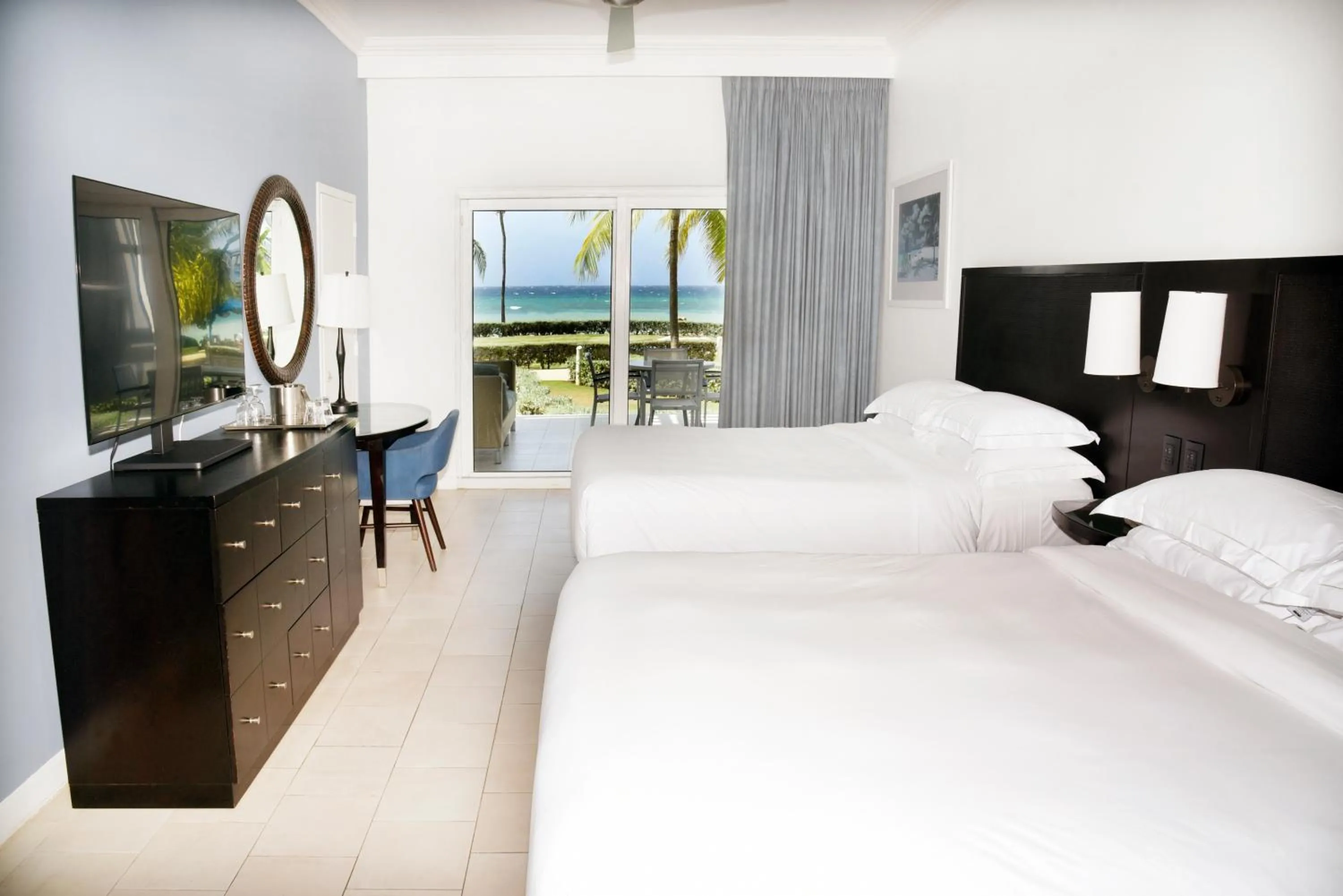 Bed in Dreams Rose Hall All-Inclusive Resort & Spa