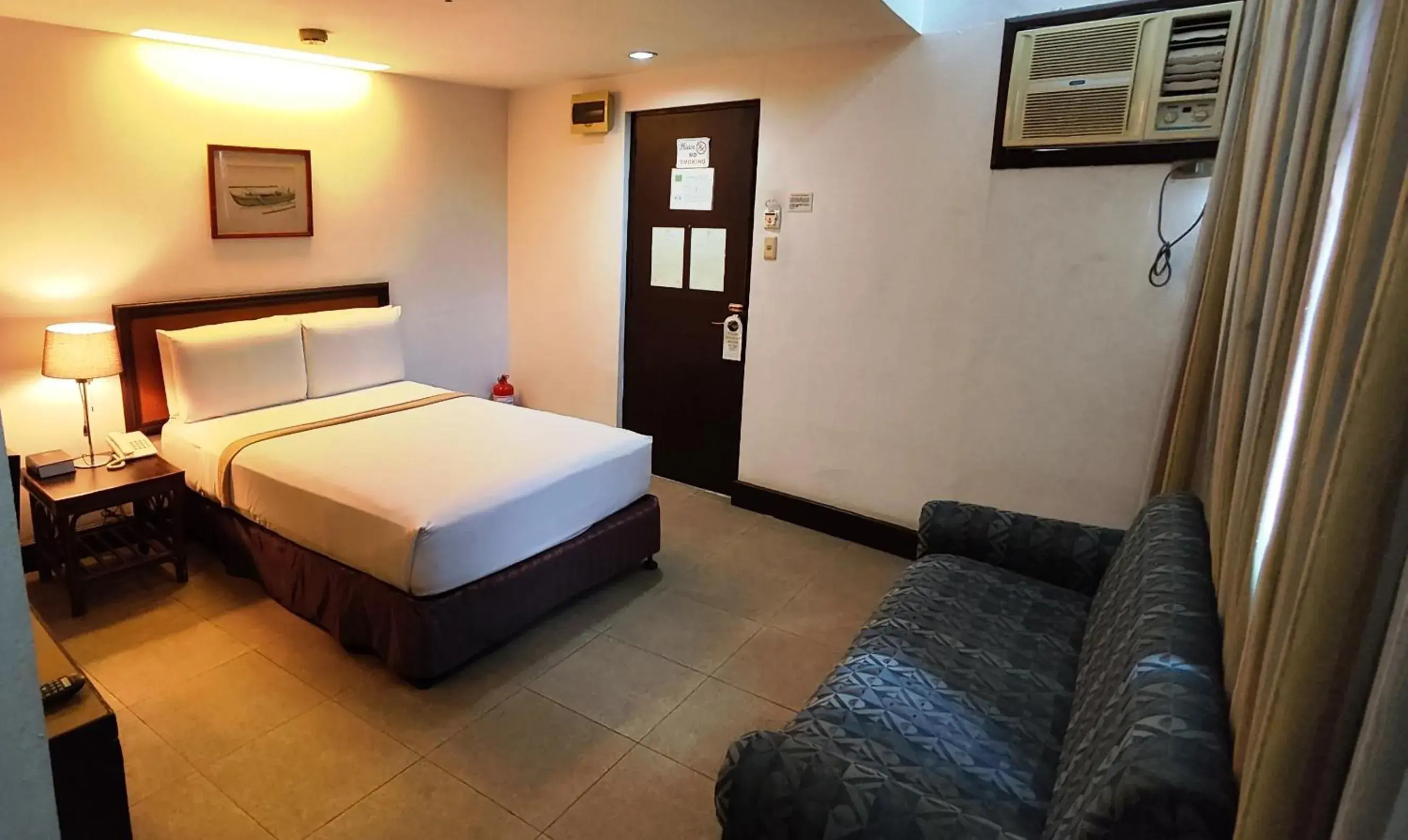 Superior Double Room in Rajah Park Hotel by Hiverooms Superior Double Room in Rajah Park Hotel by Hiverooms