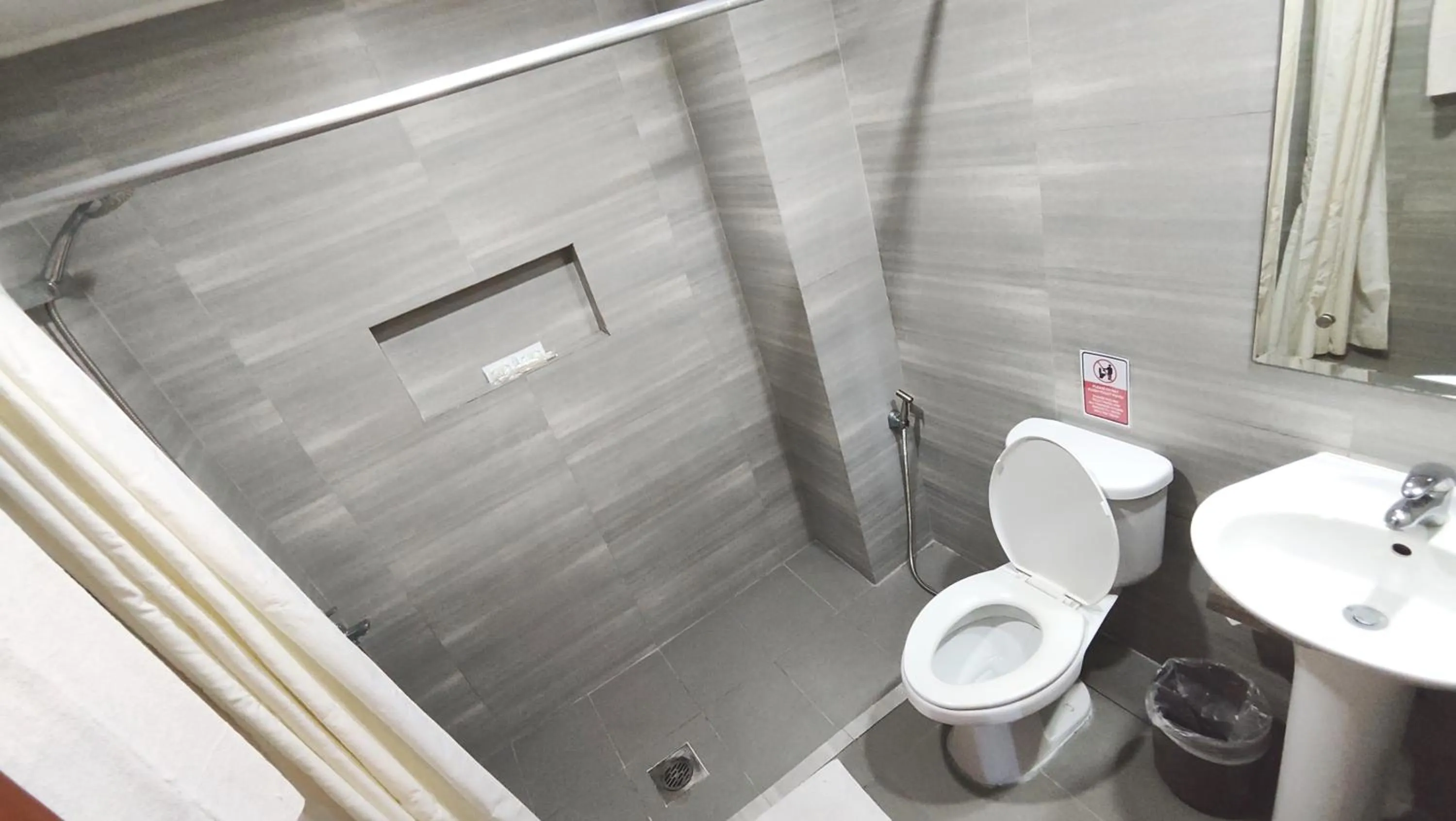 Rajah Park Hotel by Hiverooms