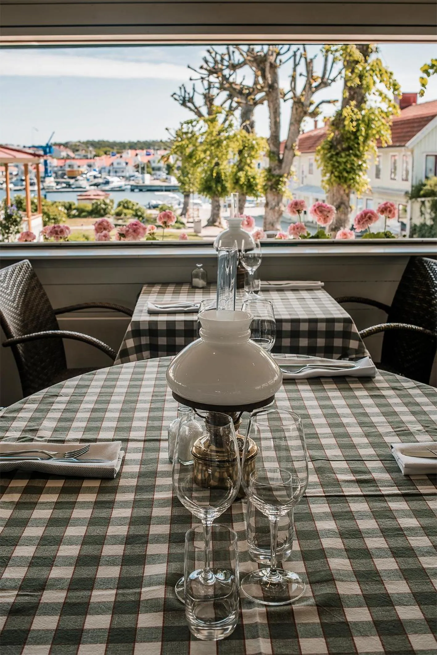 Restaurant/places to eat in Grand Hotel Marstrand
