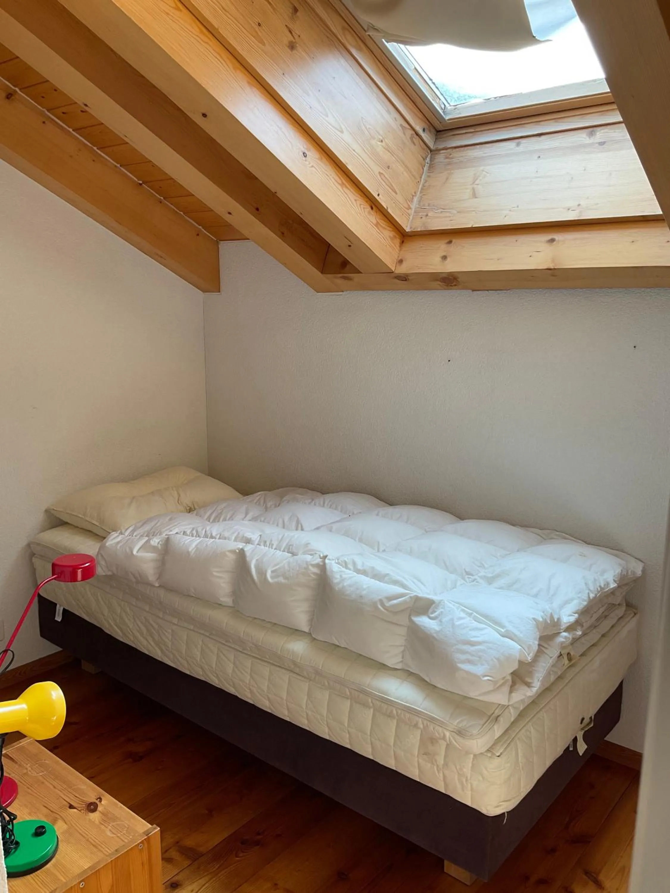 Bed in Hotel les Touristes