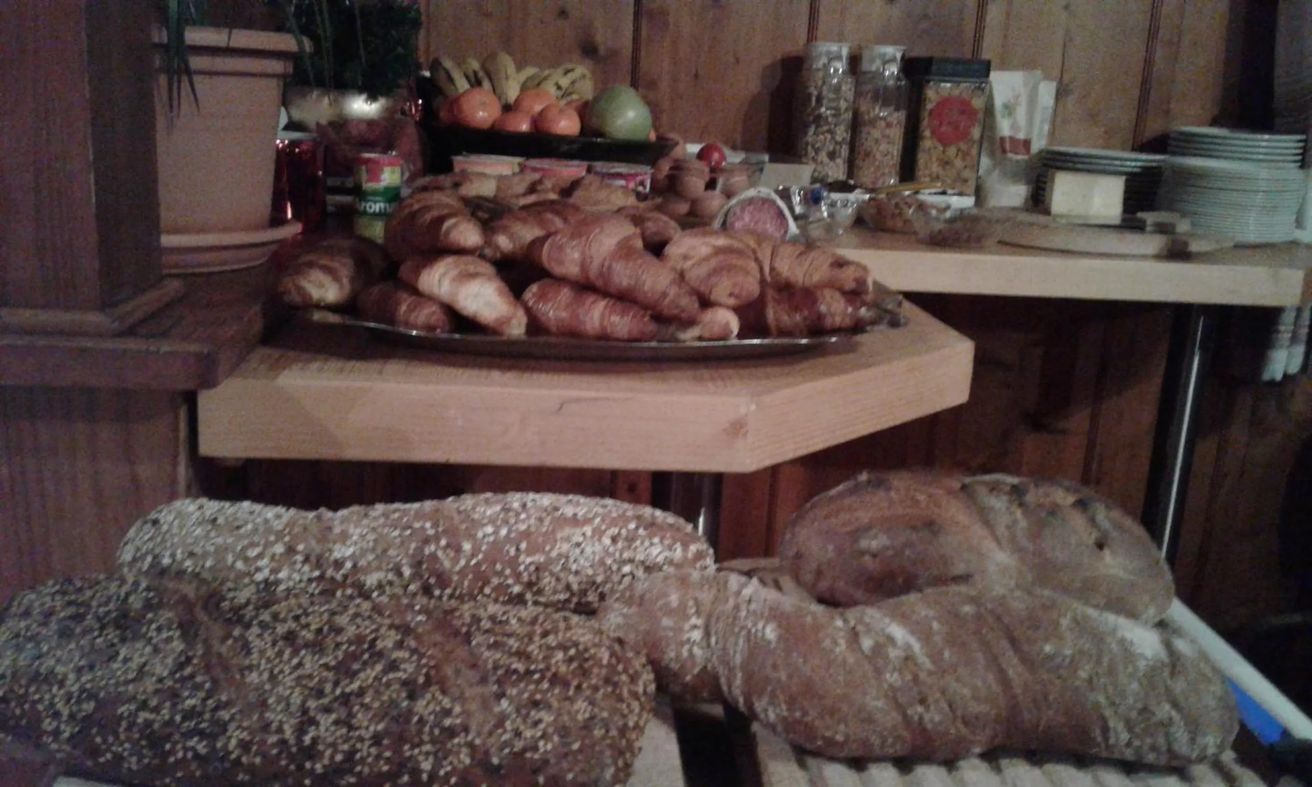 Breakfast in Hotel les Touristes