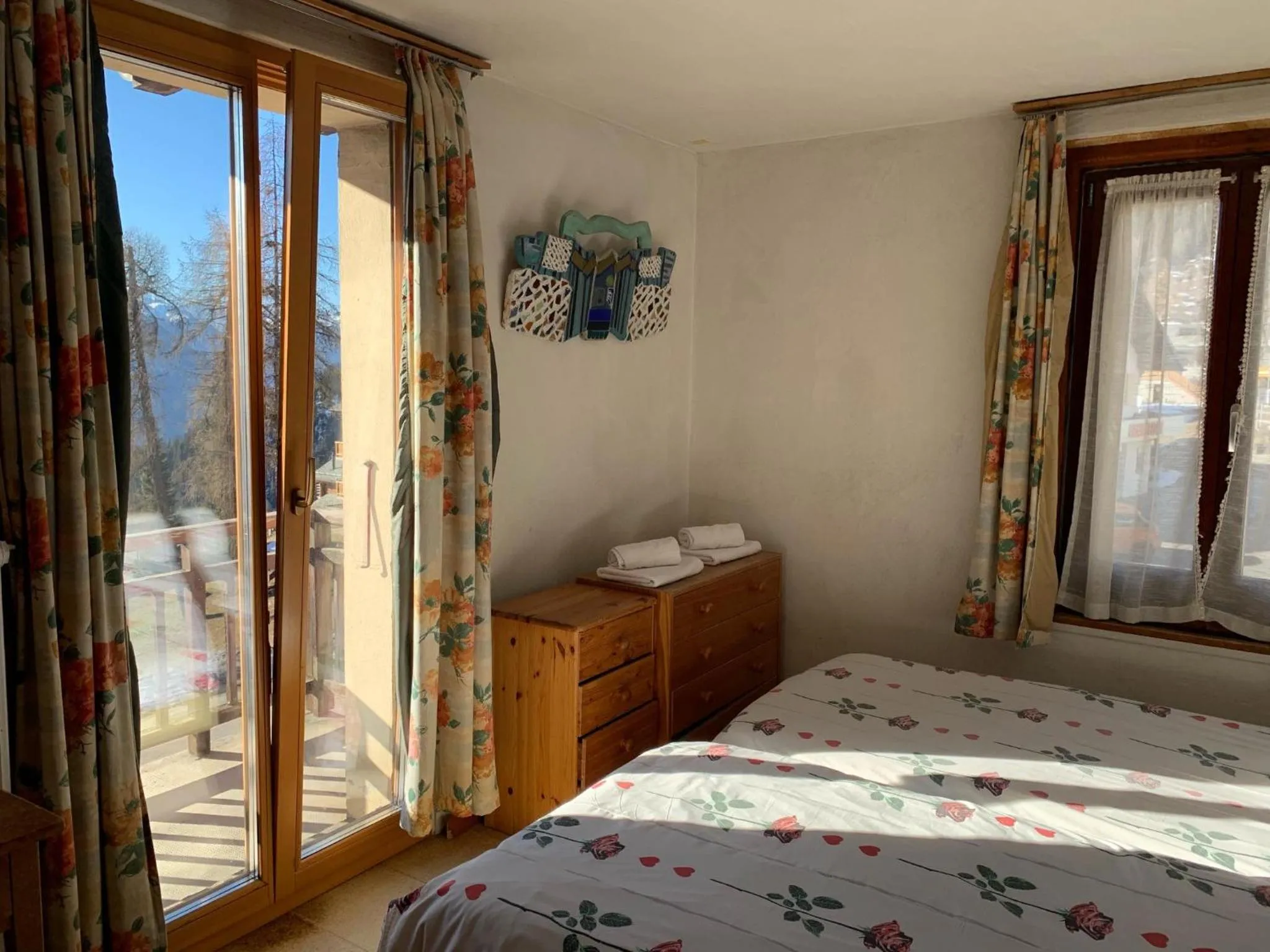 Photo of the whole room in Hotel les Touristes