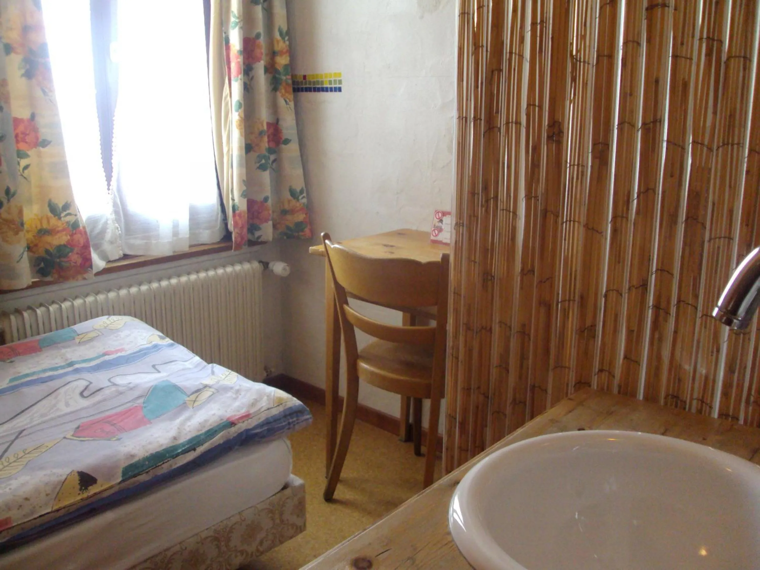 Decorative detail in Hotel les Touristes