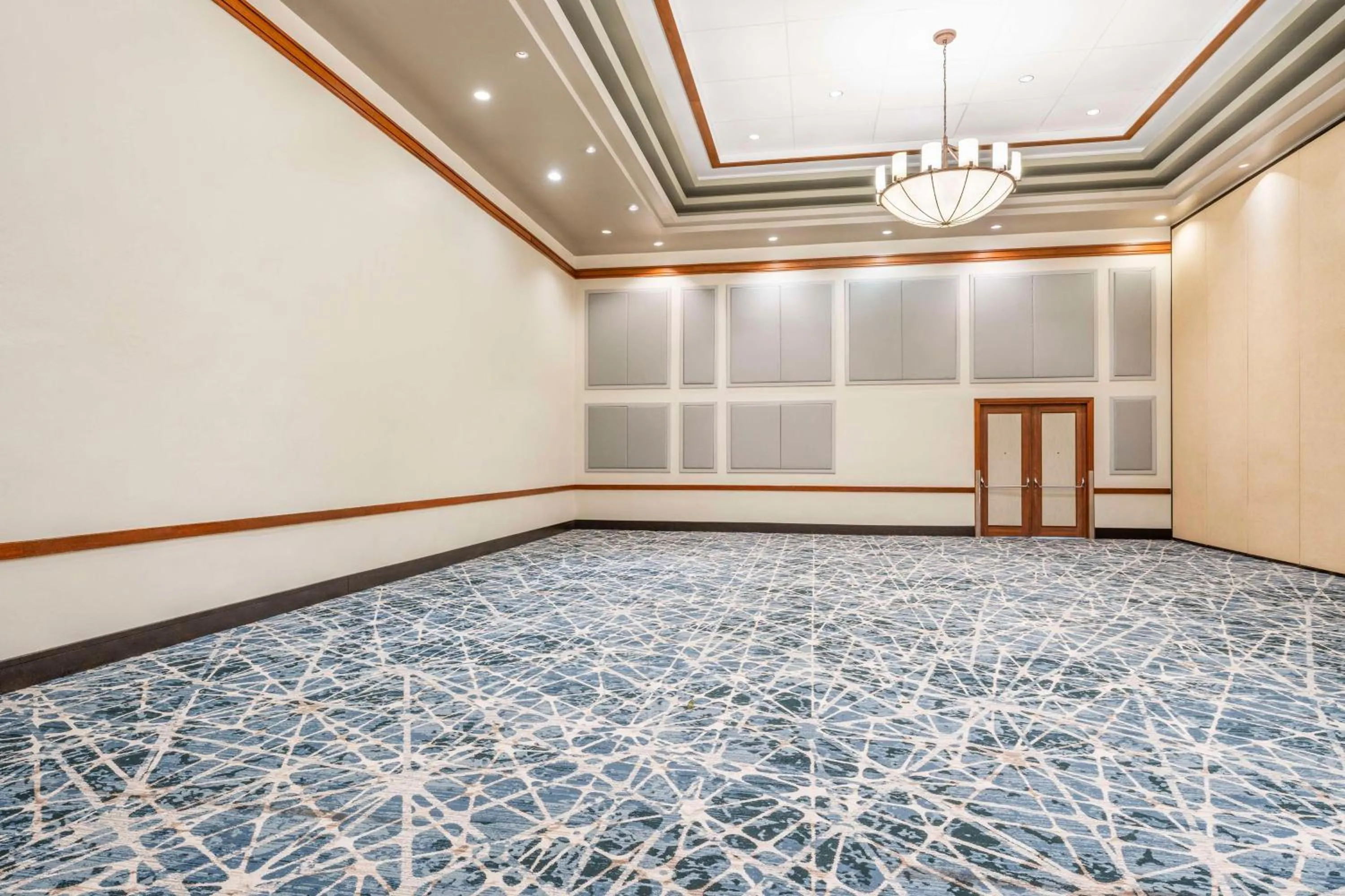 Meeting/conference room in Embassy Suites by Hilton Dorado del Mar Beach Resort