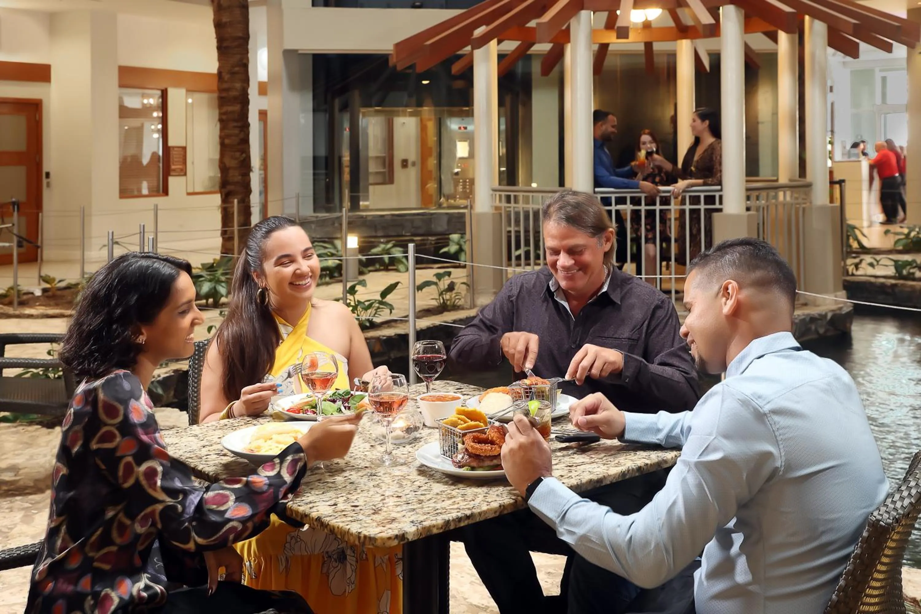 Restaurant/places to eat in Embassy Suites by Hilton Dorado del Mar Beach Resort