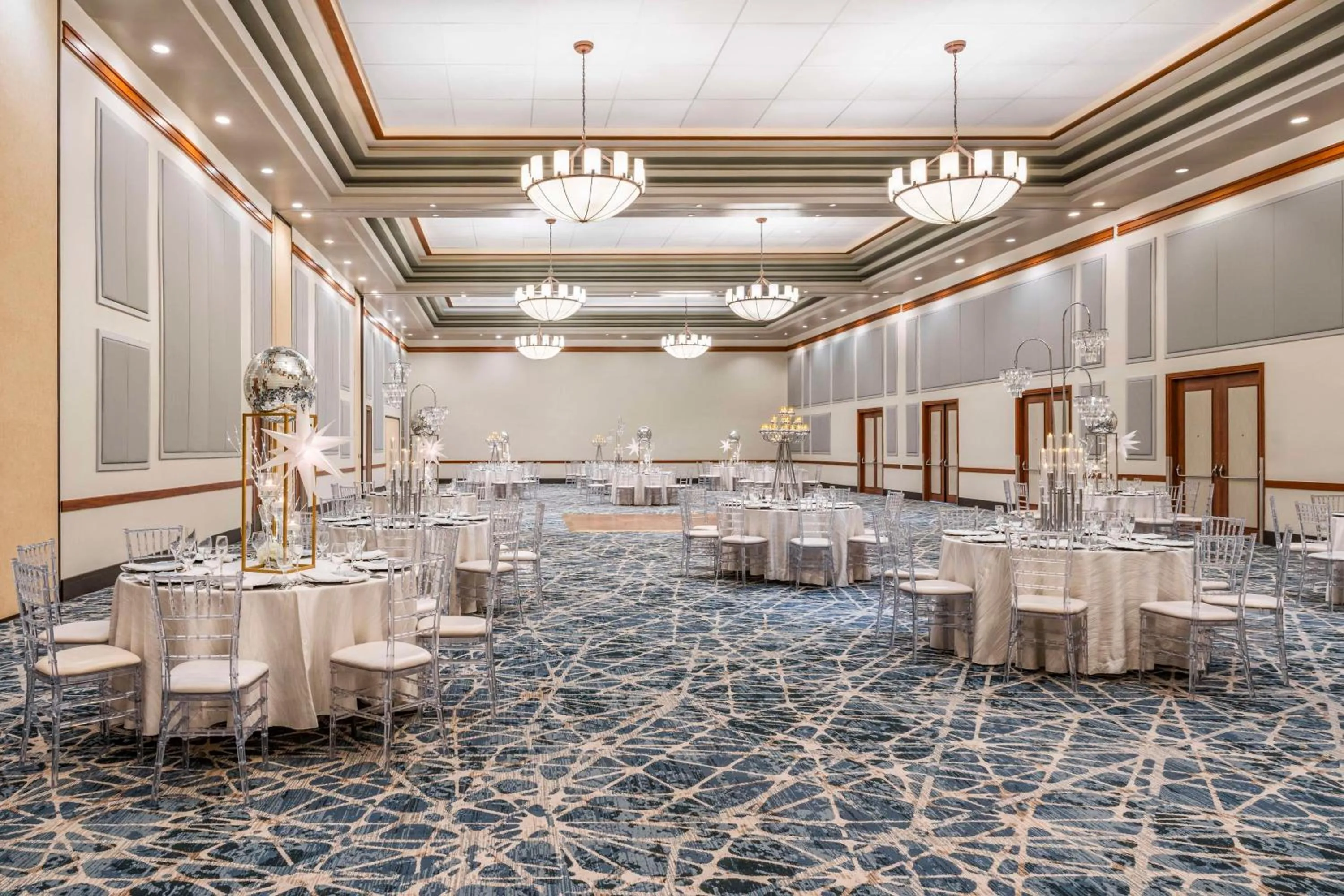 Meeting/conference room in Embassy Suites by Hilton Dorado del Mar Beach Resort