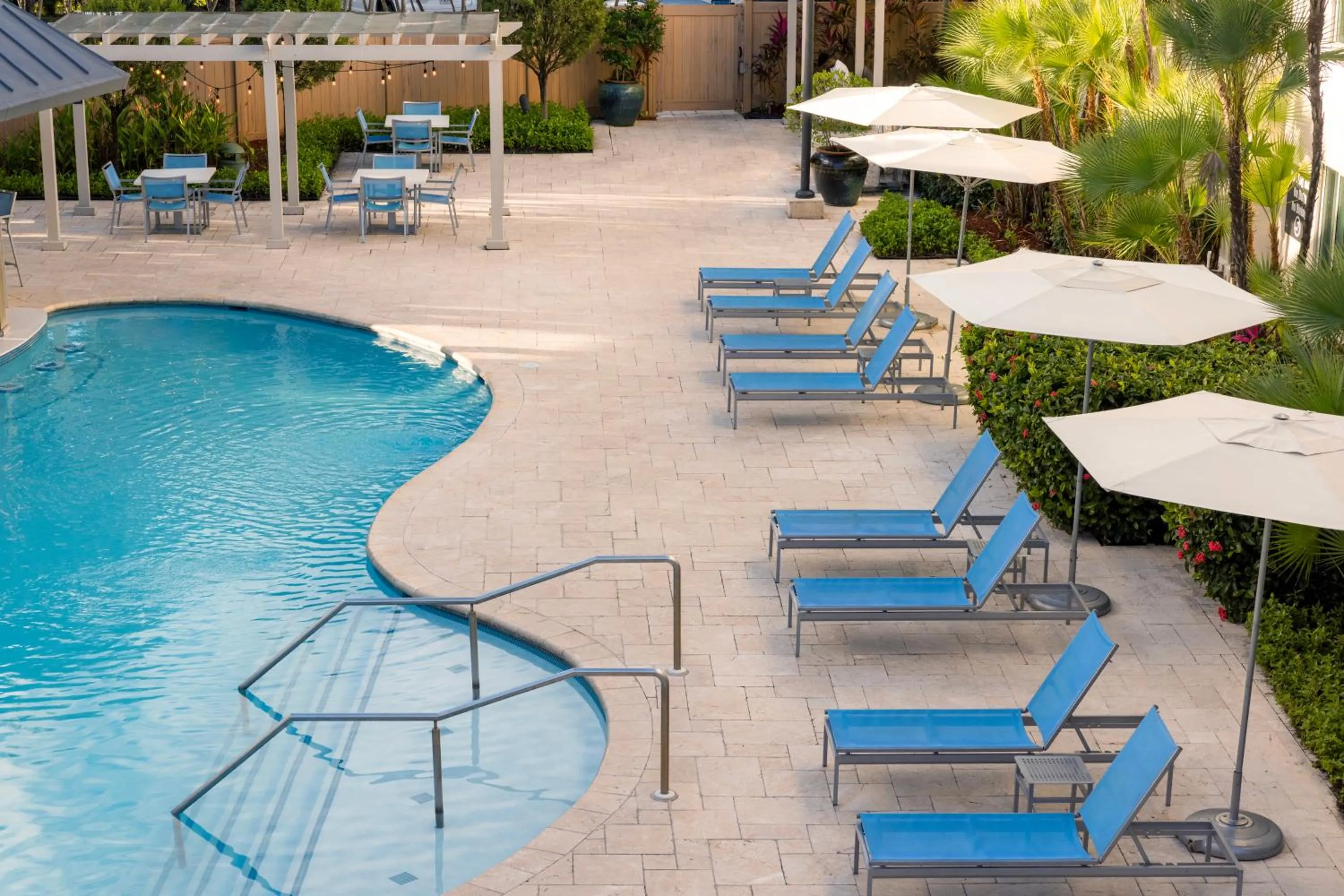 Swimming pool in Hampton Inn & Suites San Juan