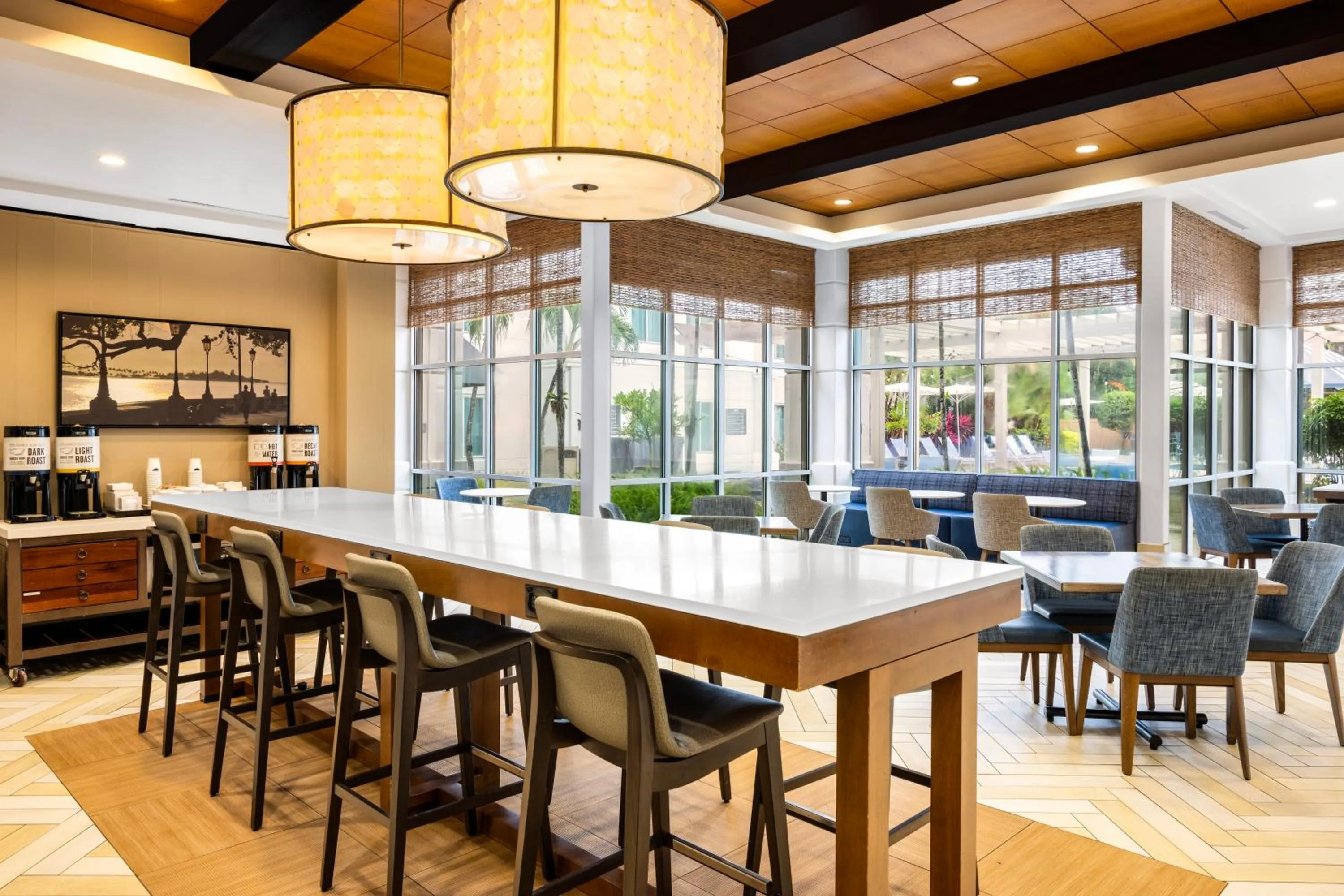 Coffee/tea facilities in Hampton Inn & Suites San Juan