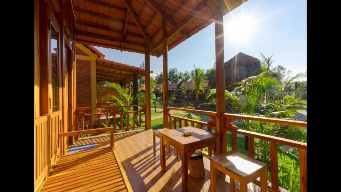 Balcony/Terrace in Island Lodge