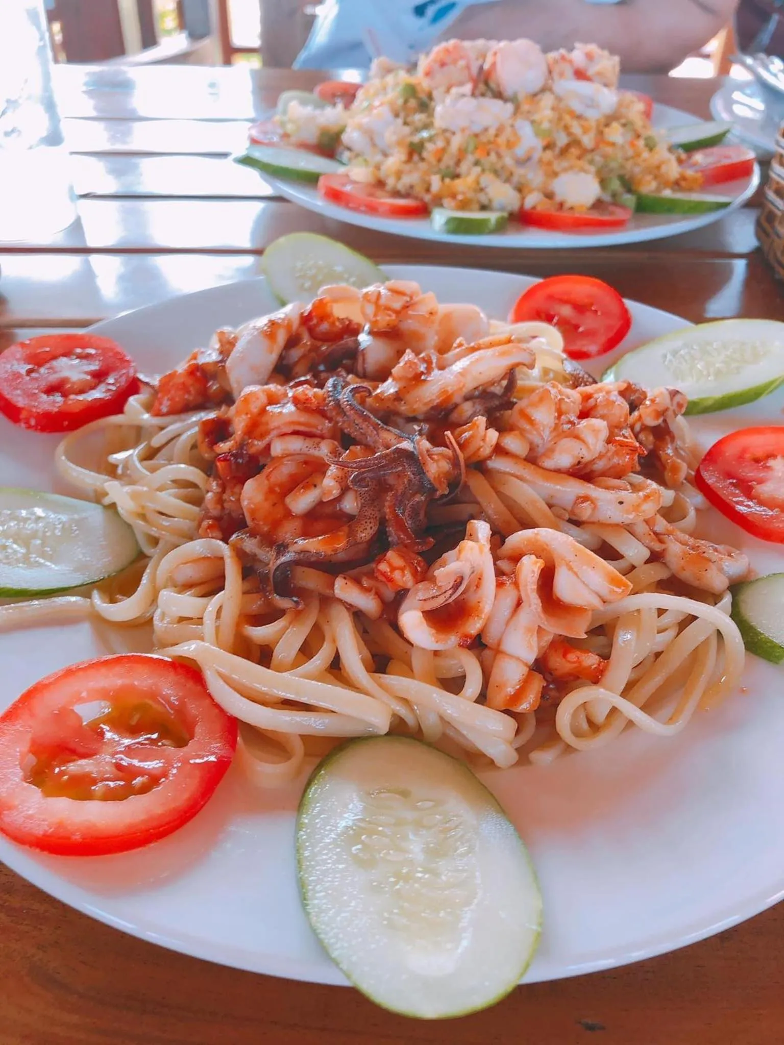 Restaurant/places to eat in Island Lodge