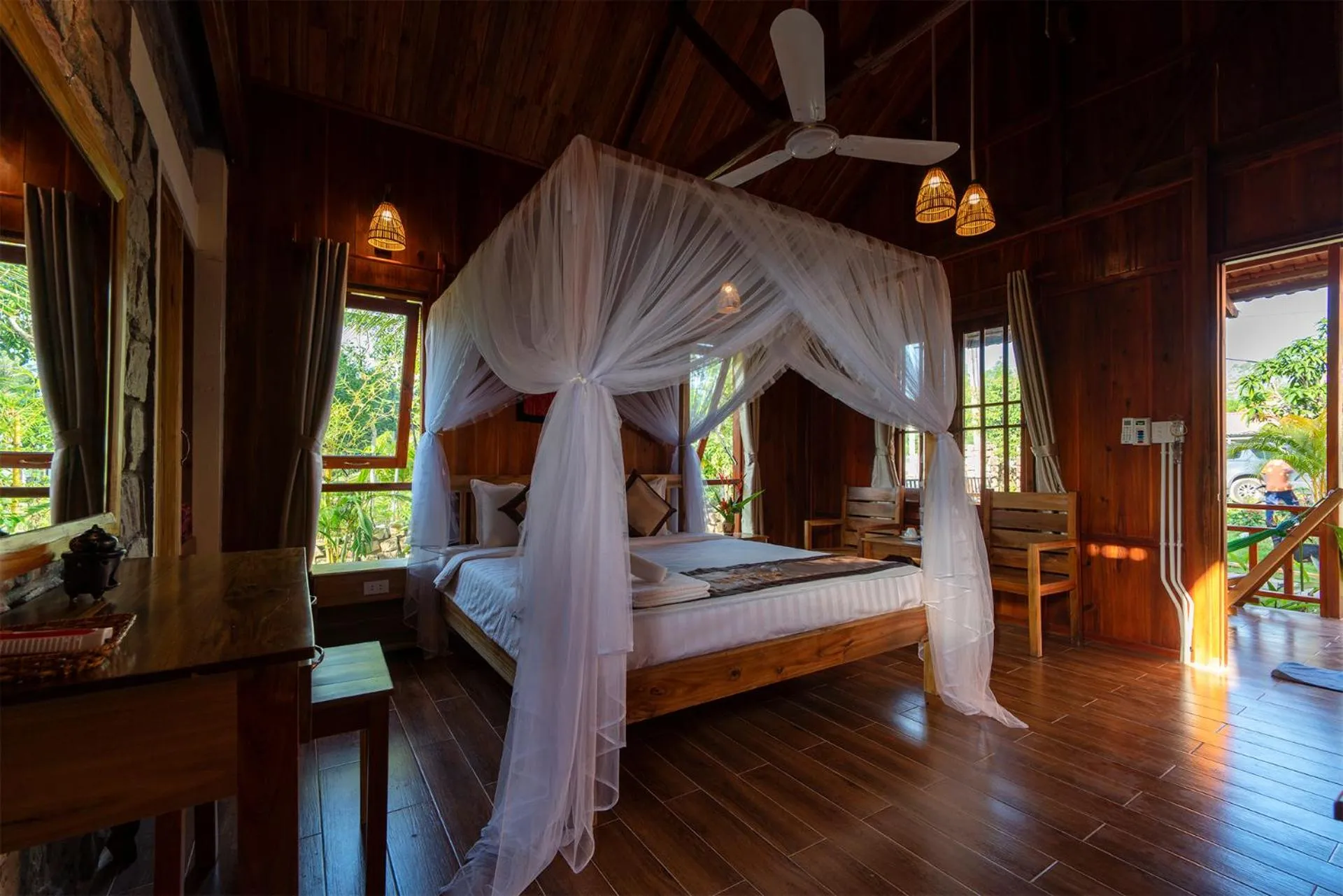 Bed in Island Lodge