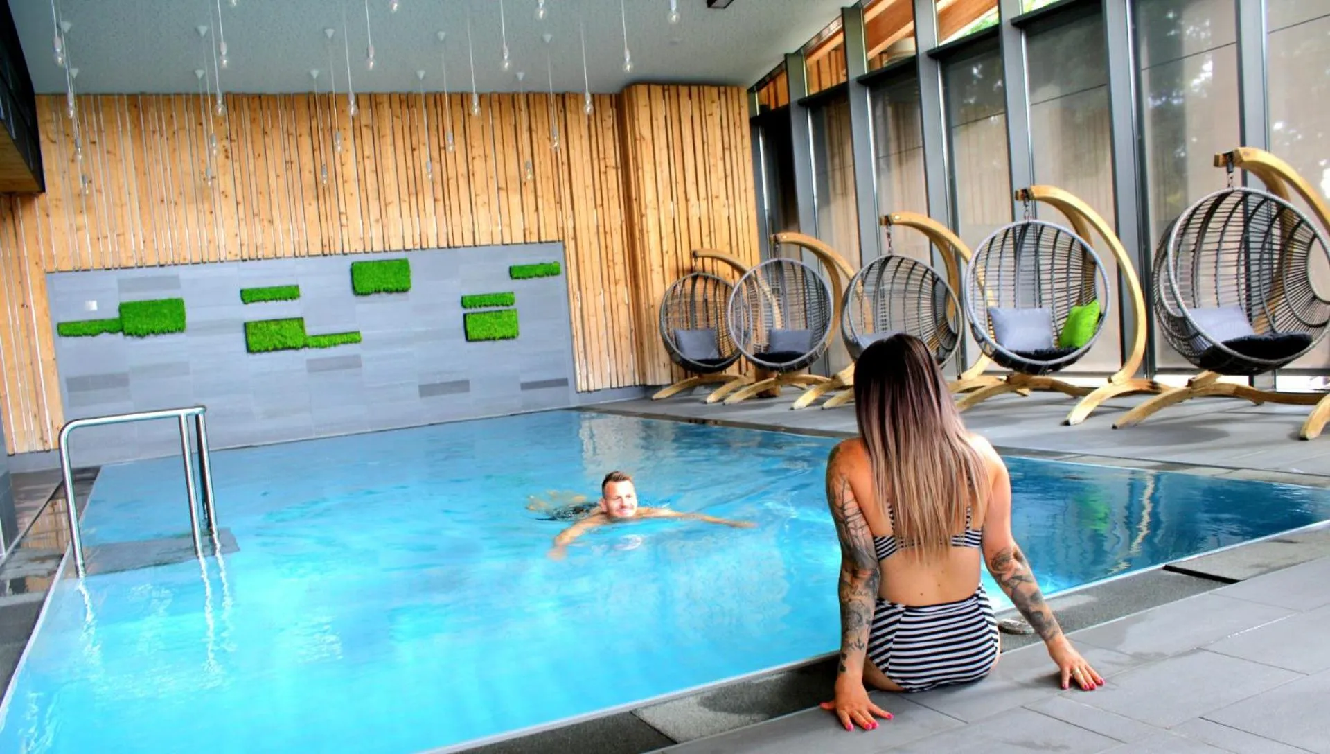 Swimming pool in Villa Silva - Oberhof