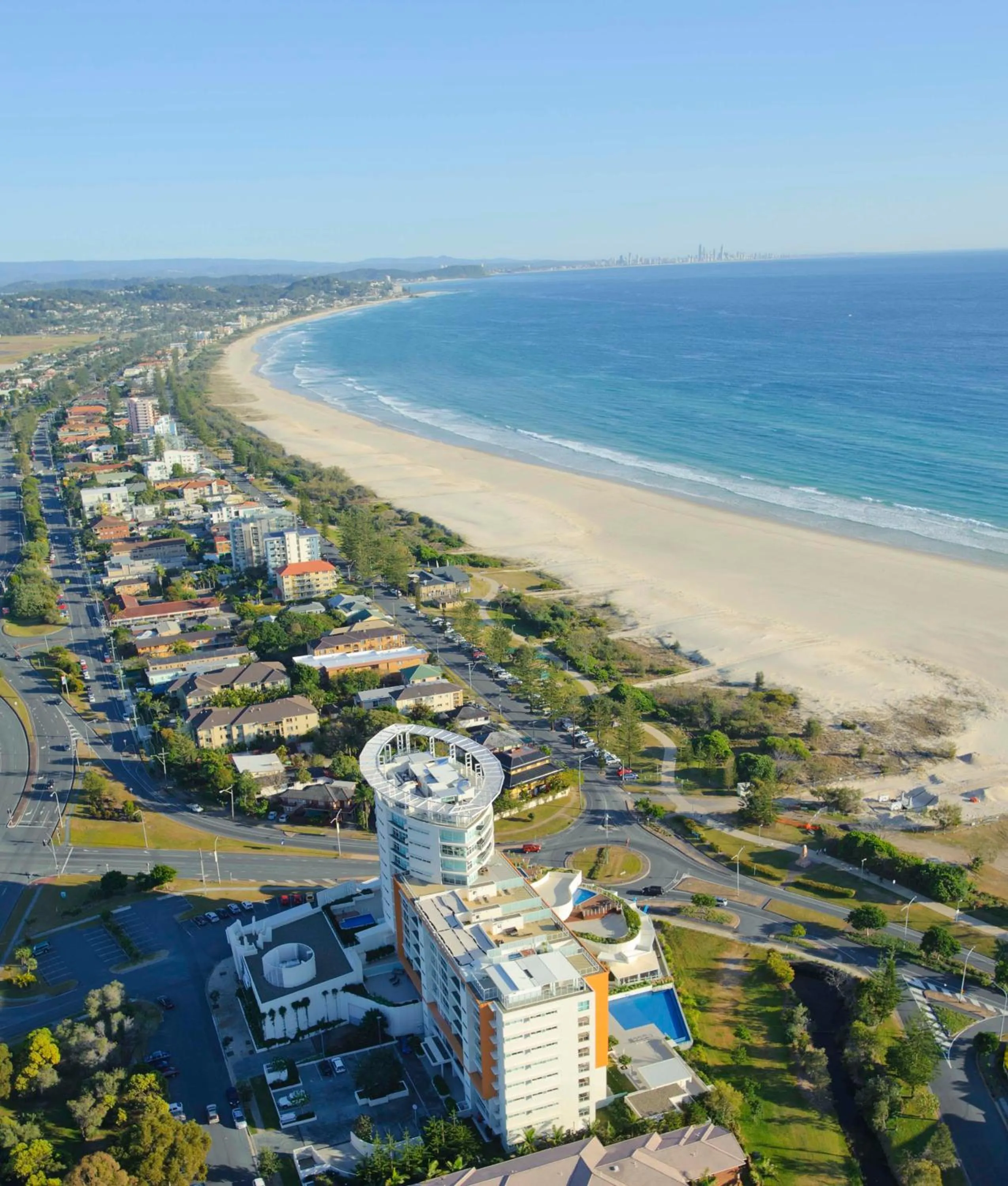 Day in Kirra Surf Apartments