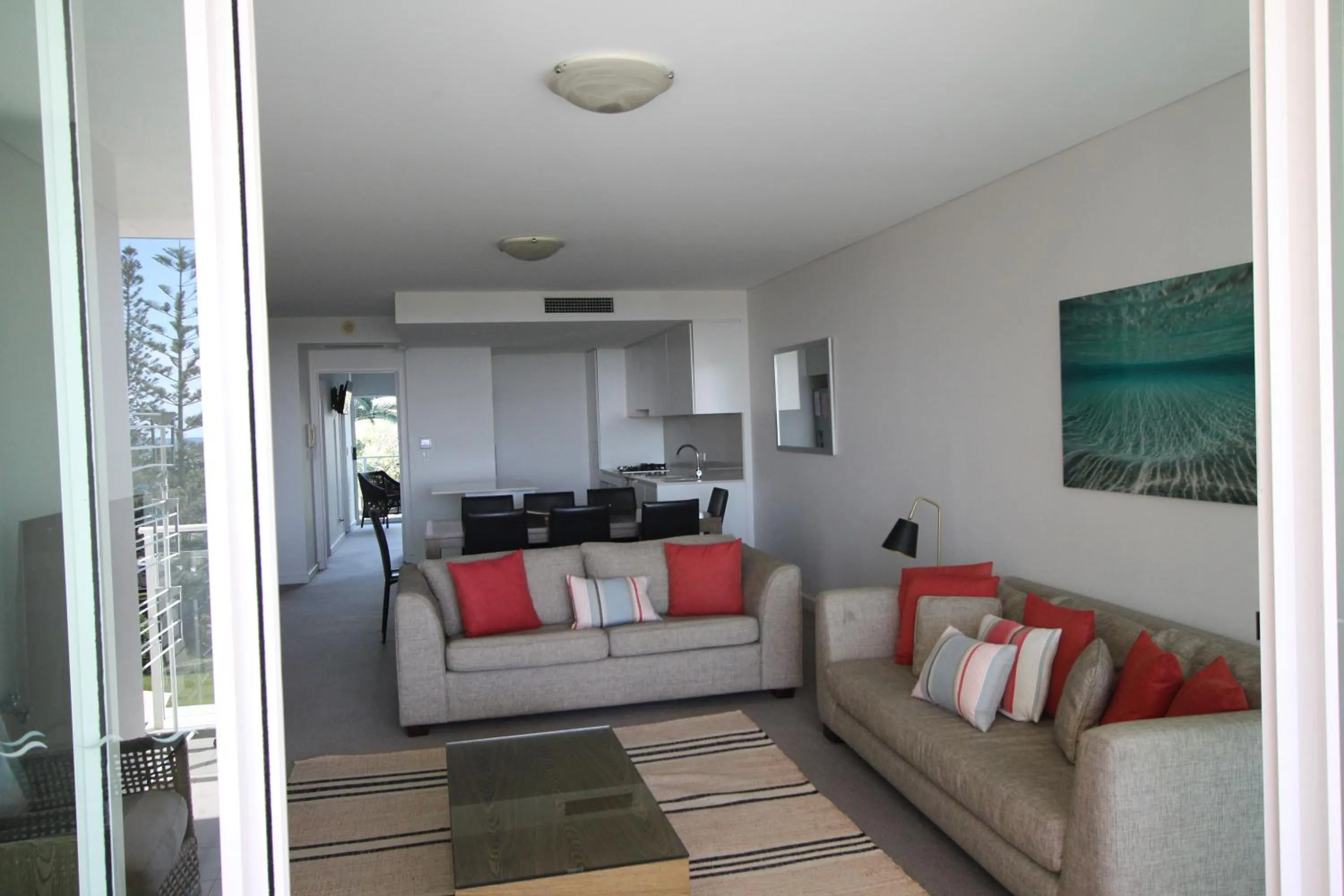 Kirra Surf Apartments