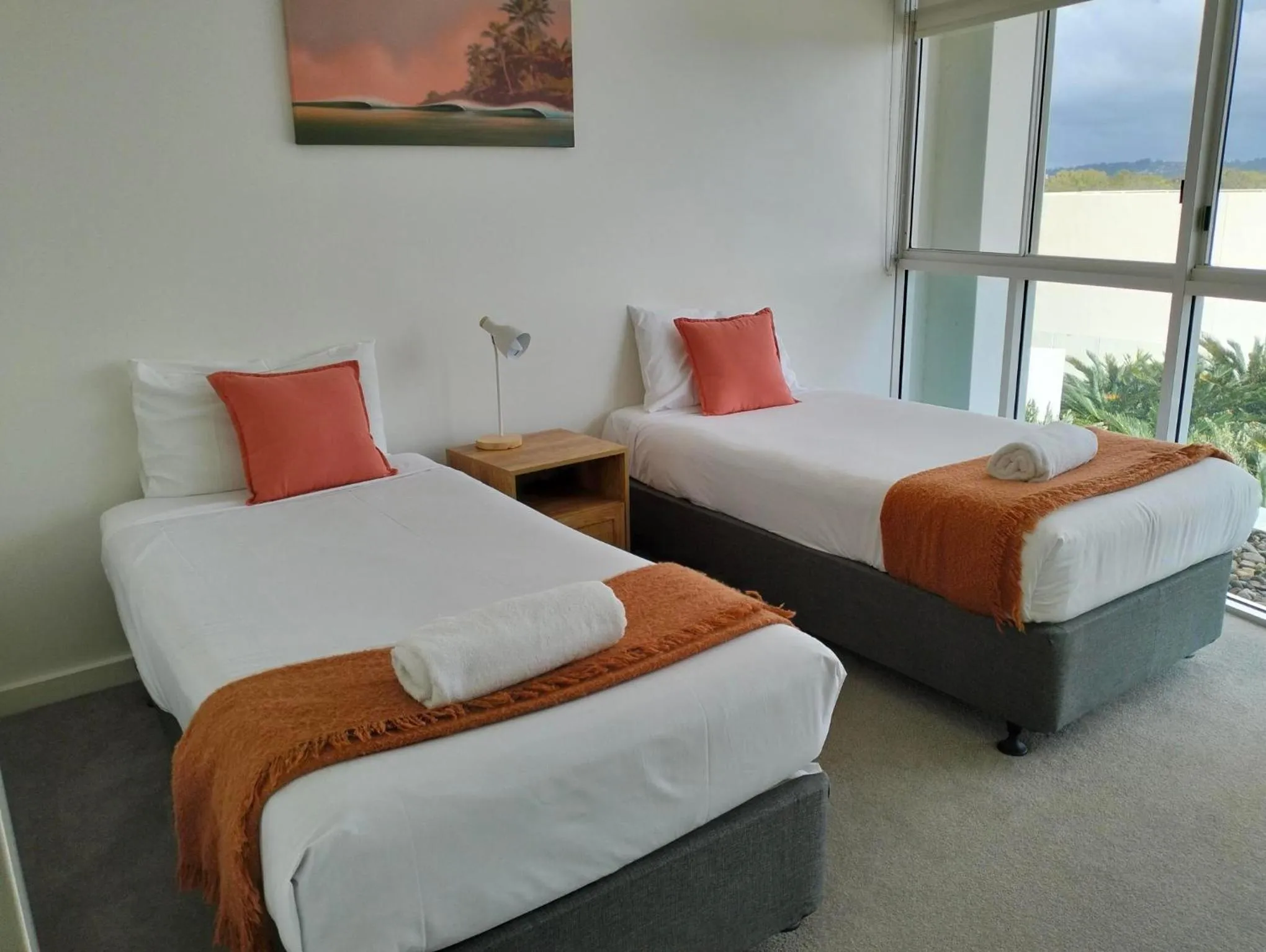 Bedroom, Bed in Kirra Surf Apartments