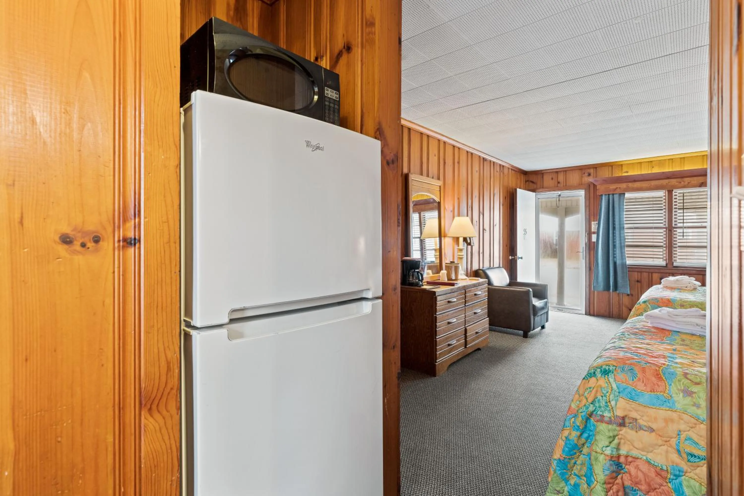 Bed in Cavalier by the Sea