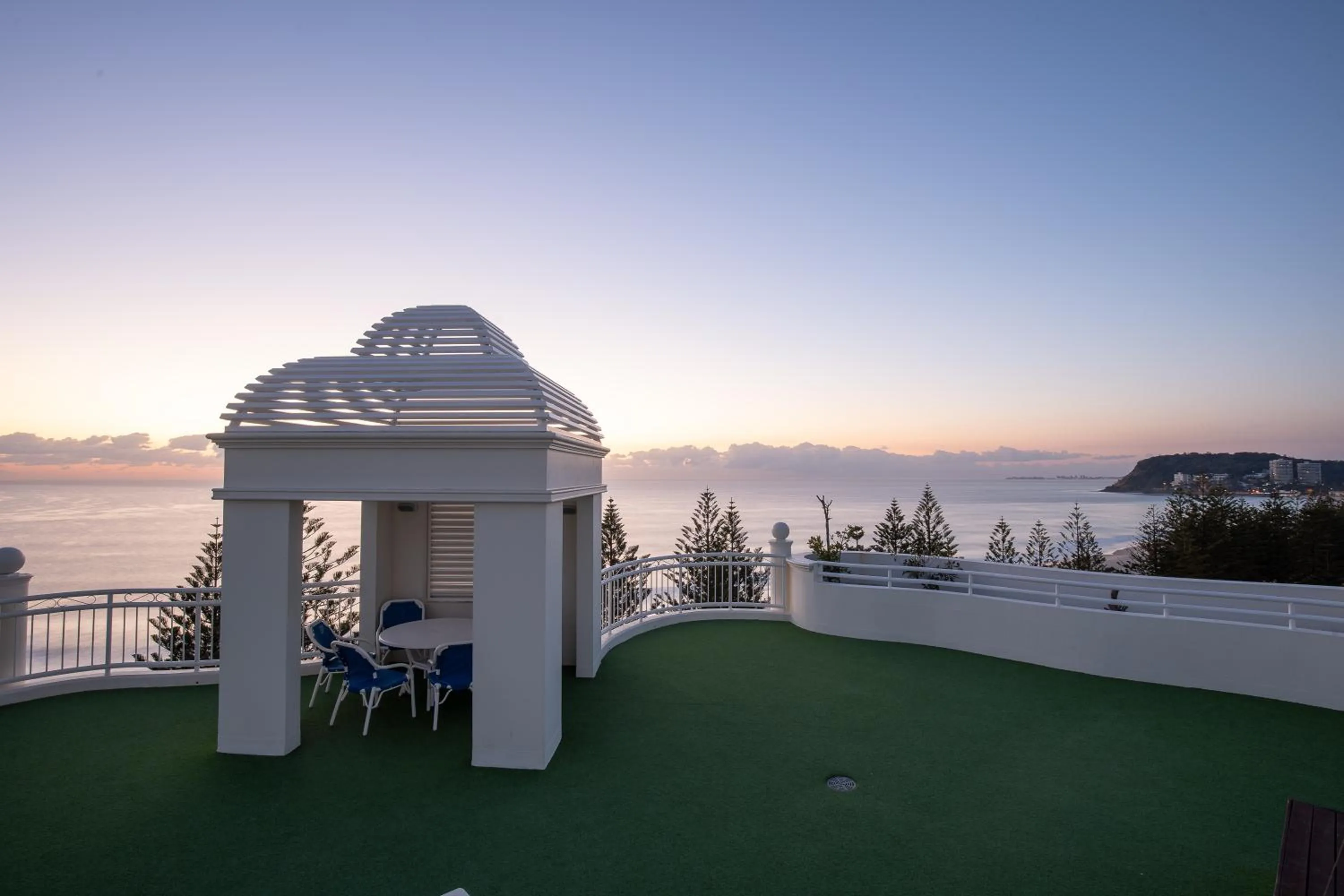 Balcony/Terrace in ULTIQA Burleigh Mediterranean Resort