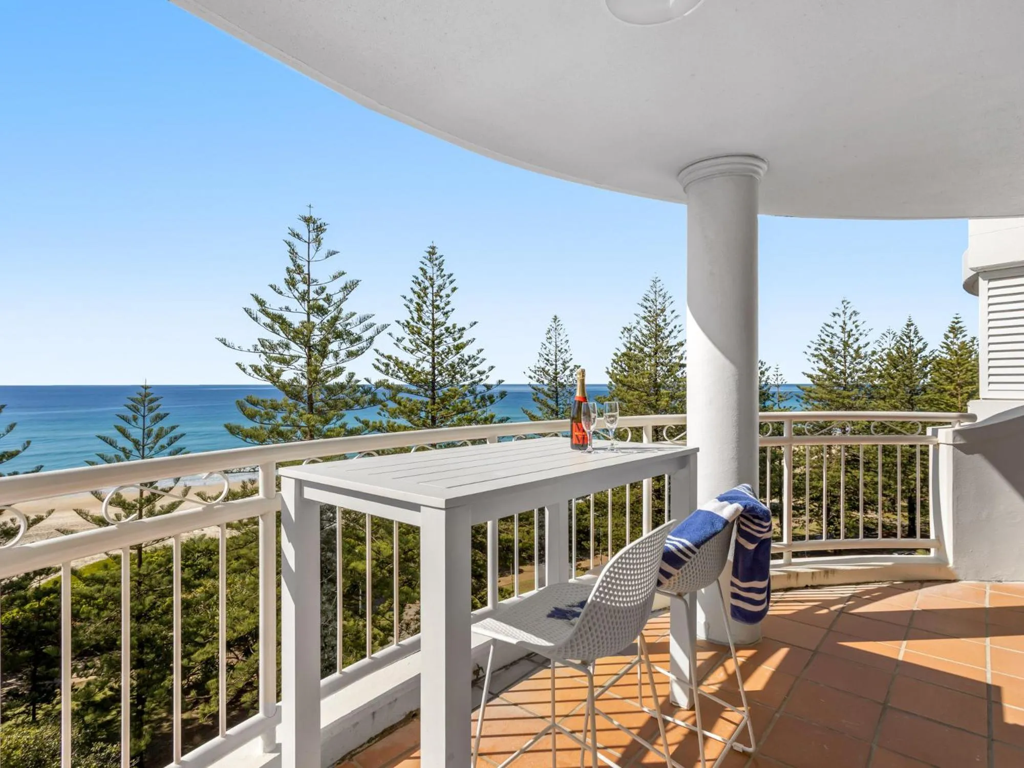 Balcony/Terrace in ULTIQA Burleigh Mediterranean Resort