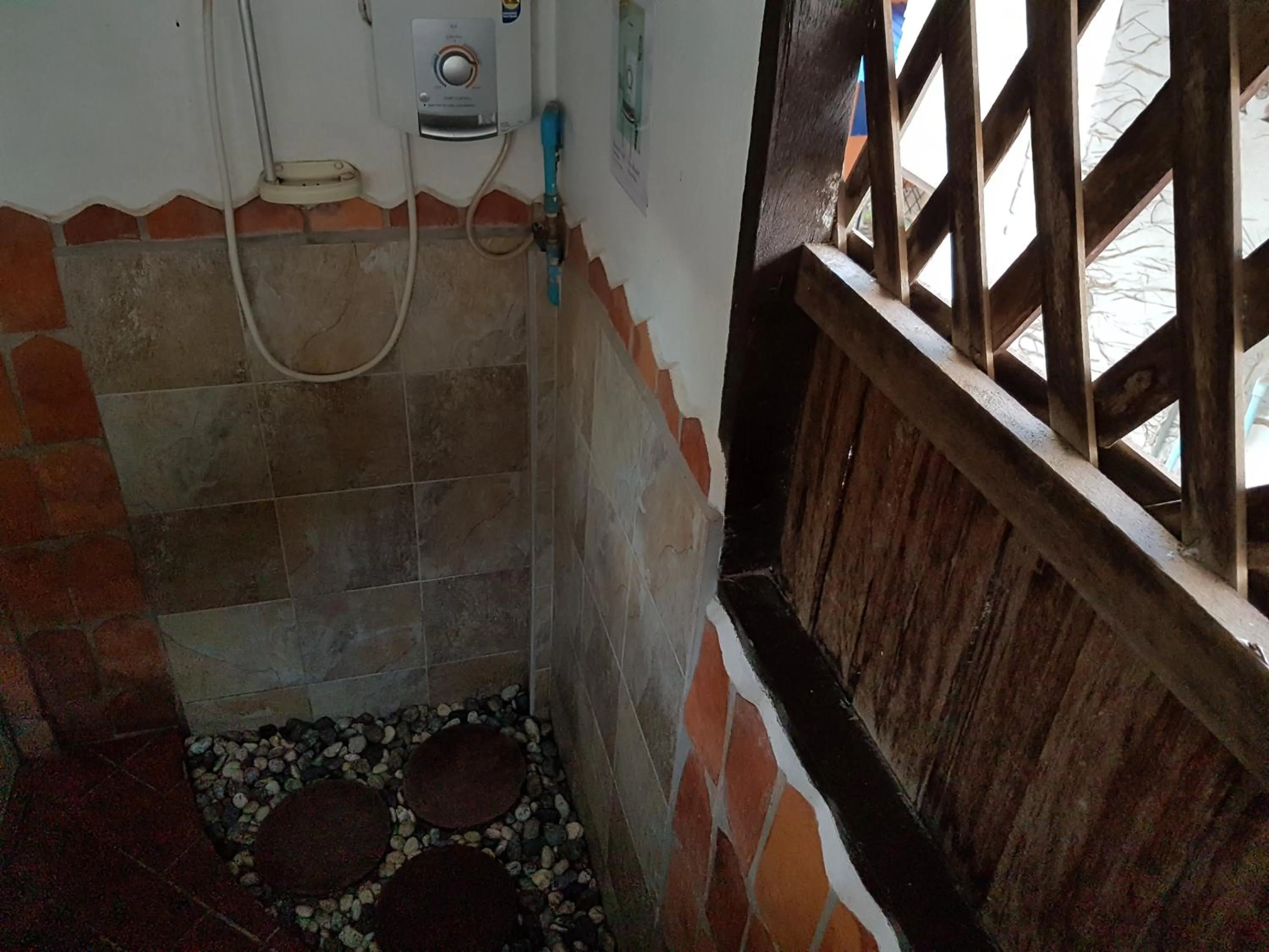 Shower in Mut Mee Garden Guest House