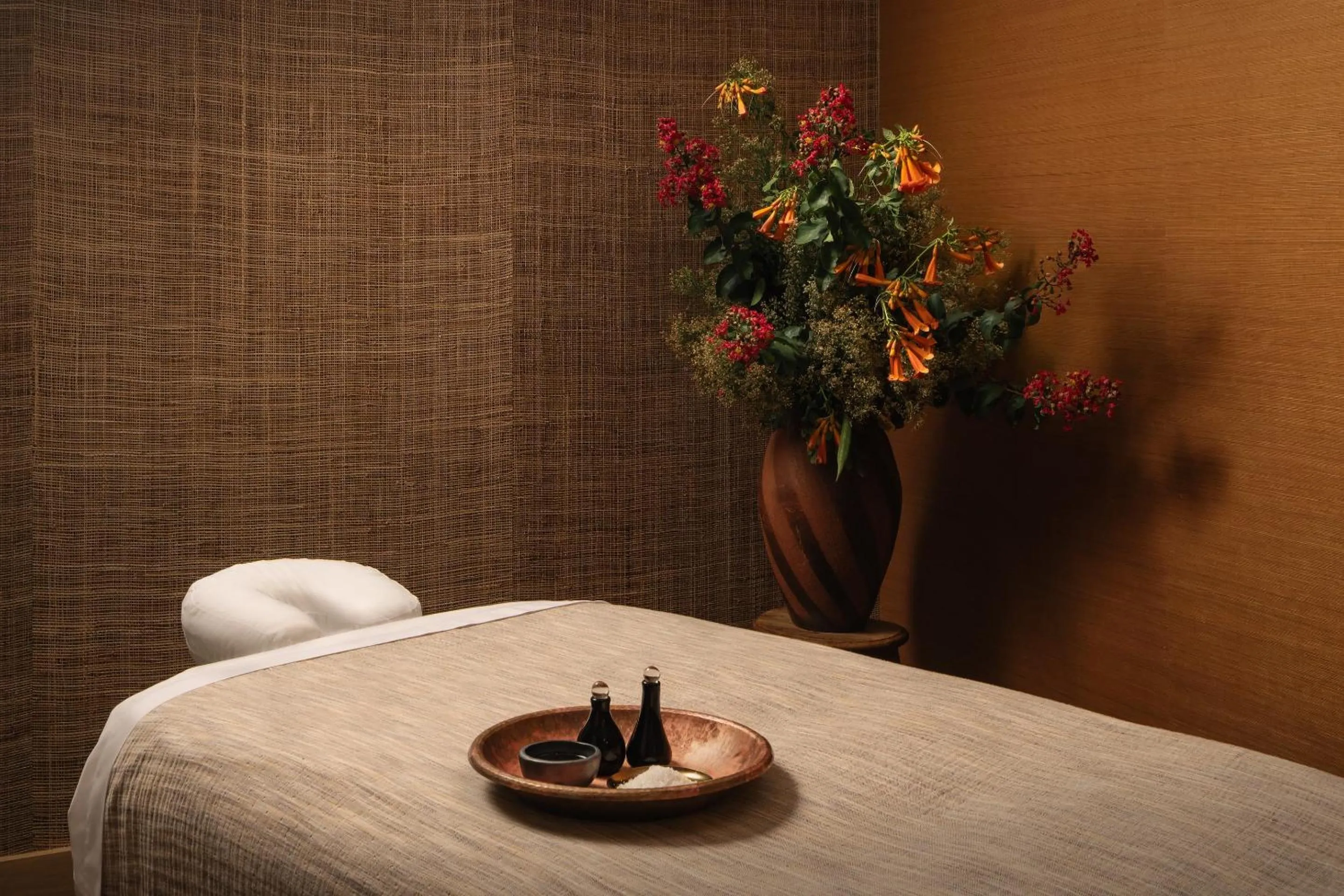 Spa and wellness centre/facilities in Austin Proper Hotel, a Member of Design Hotels