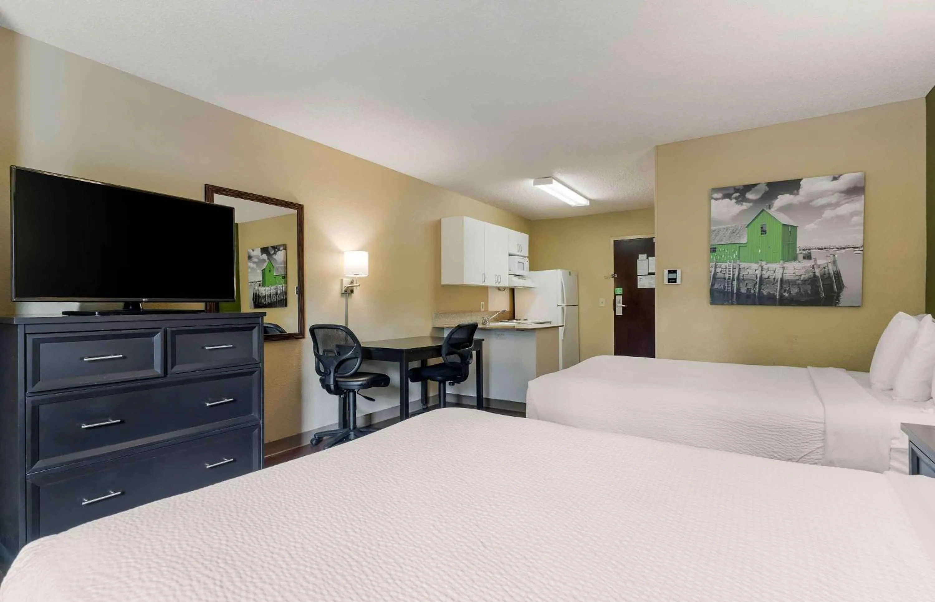 Bedroom, Bed in Extended Stay America Suites - Pleasant Hill - Buskirk Ave