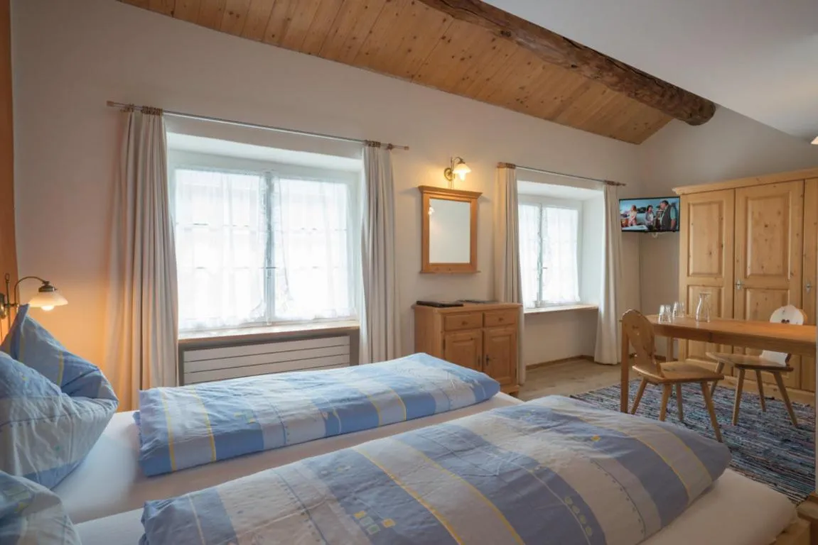 Photo of the whole room, Bed in Gasthaus & Hotel Berninahaus