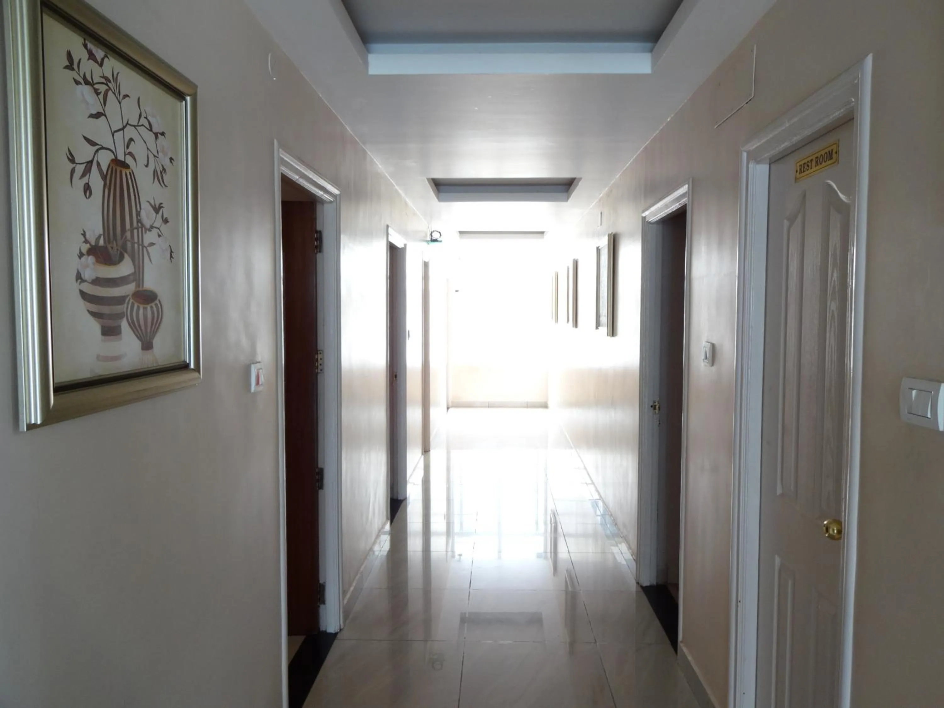 Day in Hotel Sky Lite