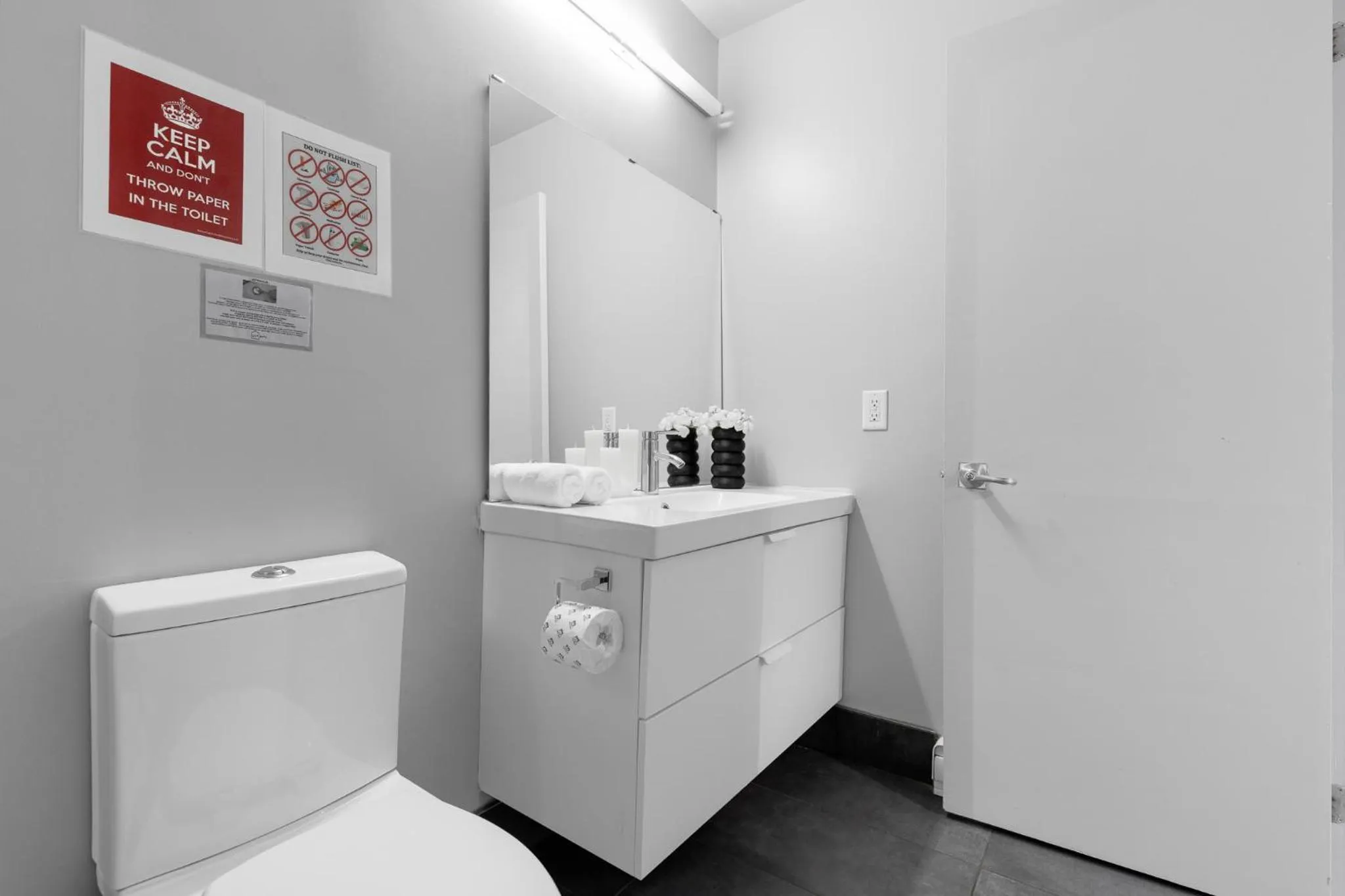 Bathroom in LiV MTL Urban