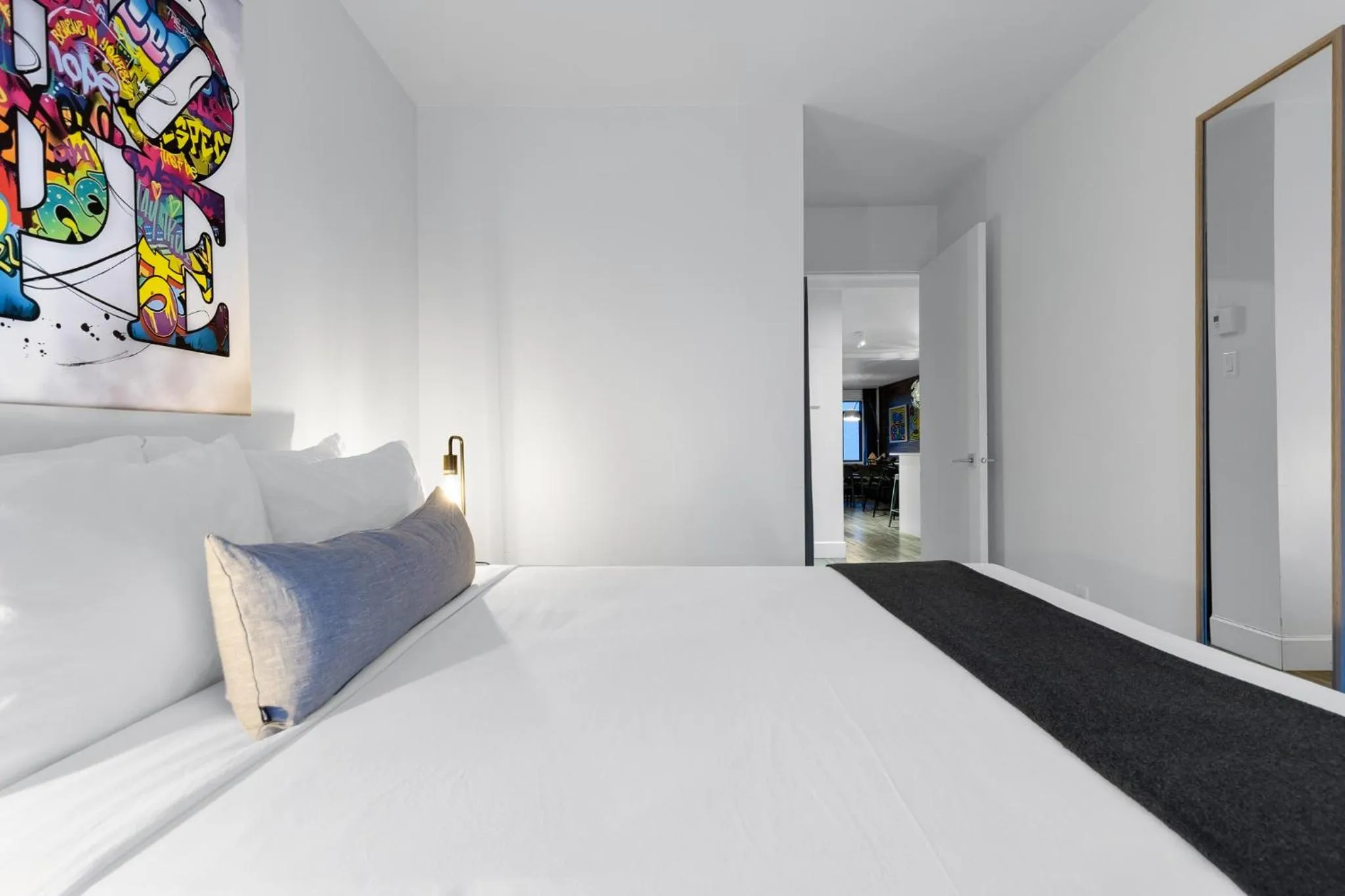 Bed in LiV MTL Urban