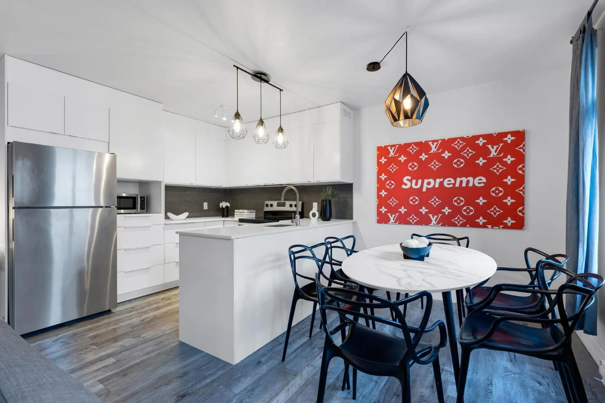 Kitchen or kitchenette in LiV MTL Urban