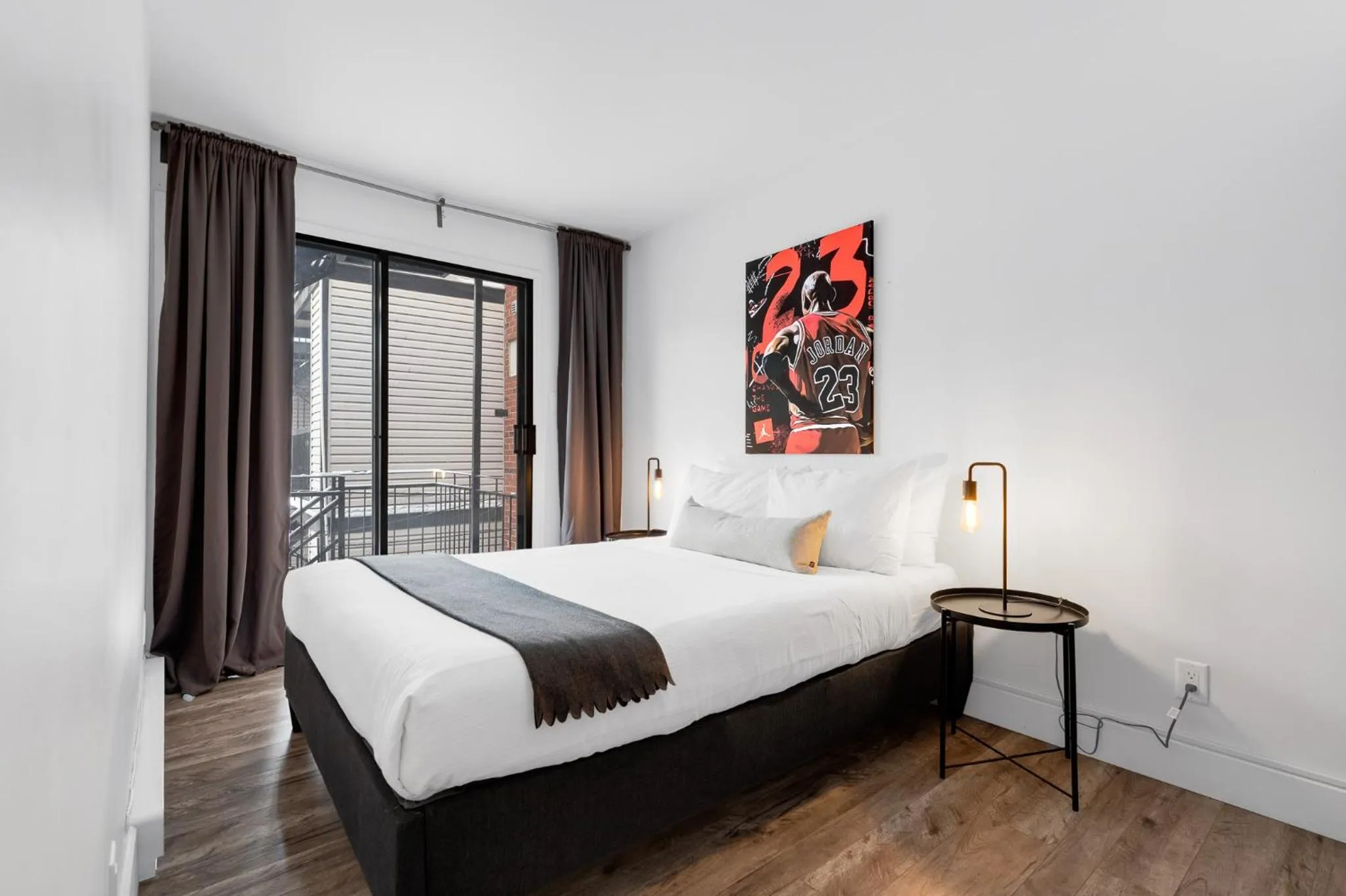 Bed in LiV MTL Urban