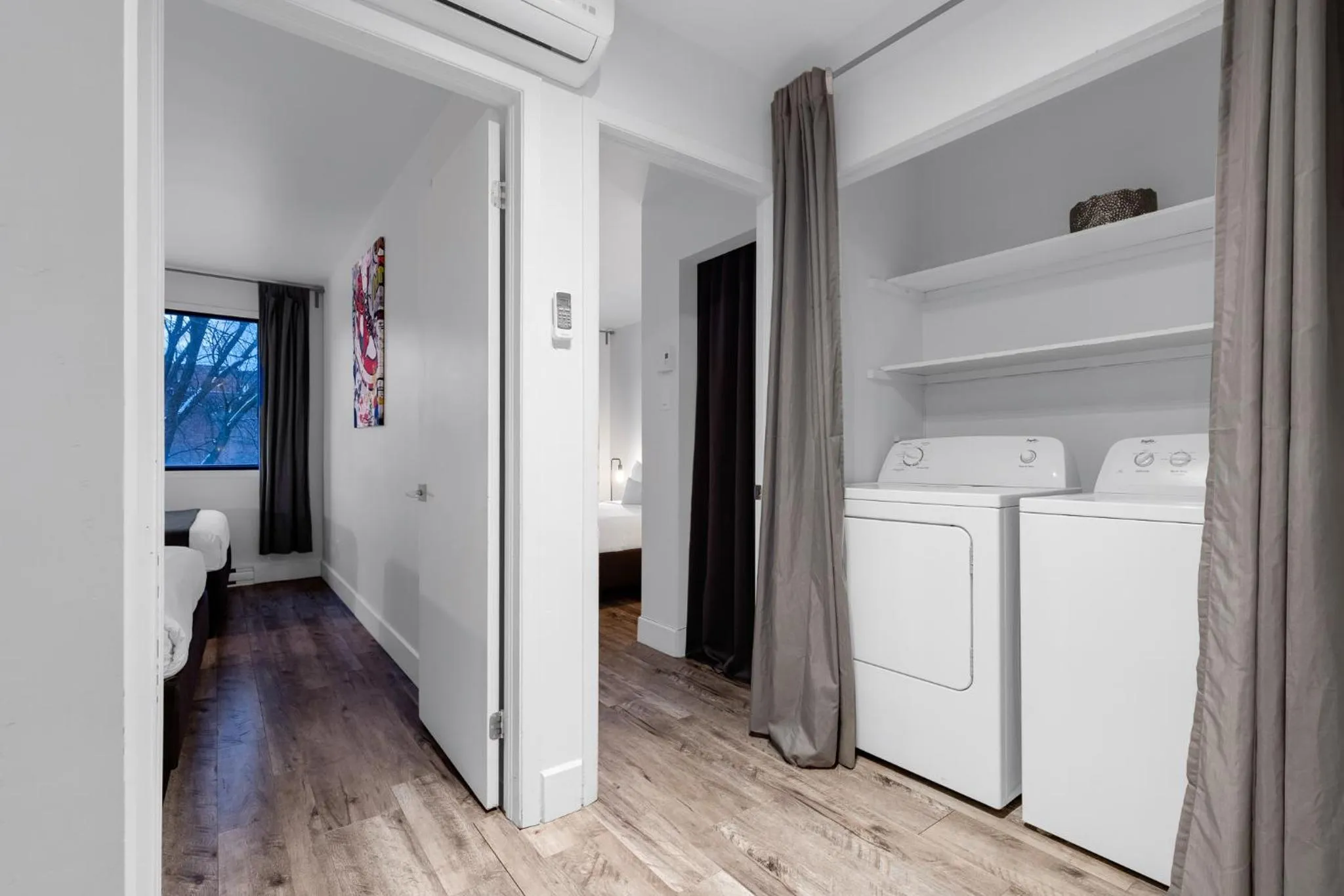 Bed in LiV MTL Urban