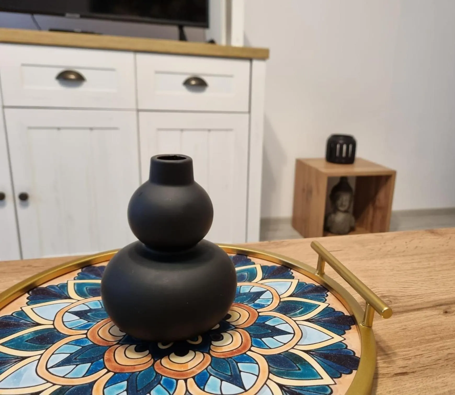 Decorative detail in Best Apartment Suceava